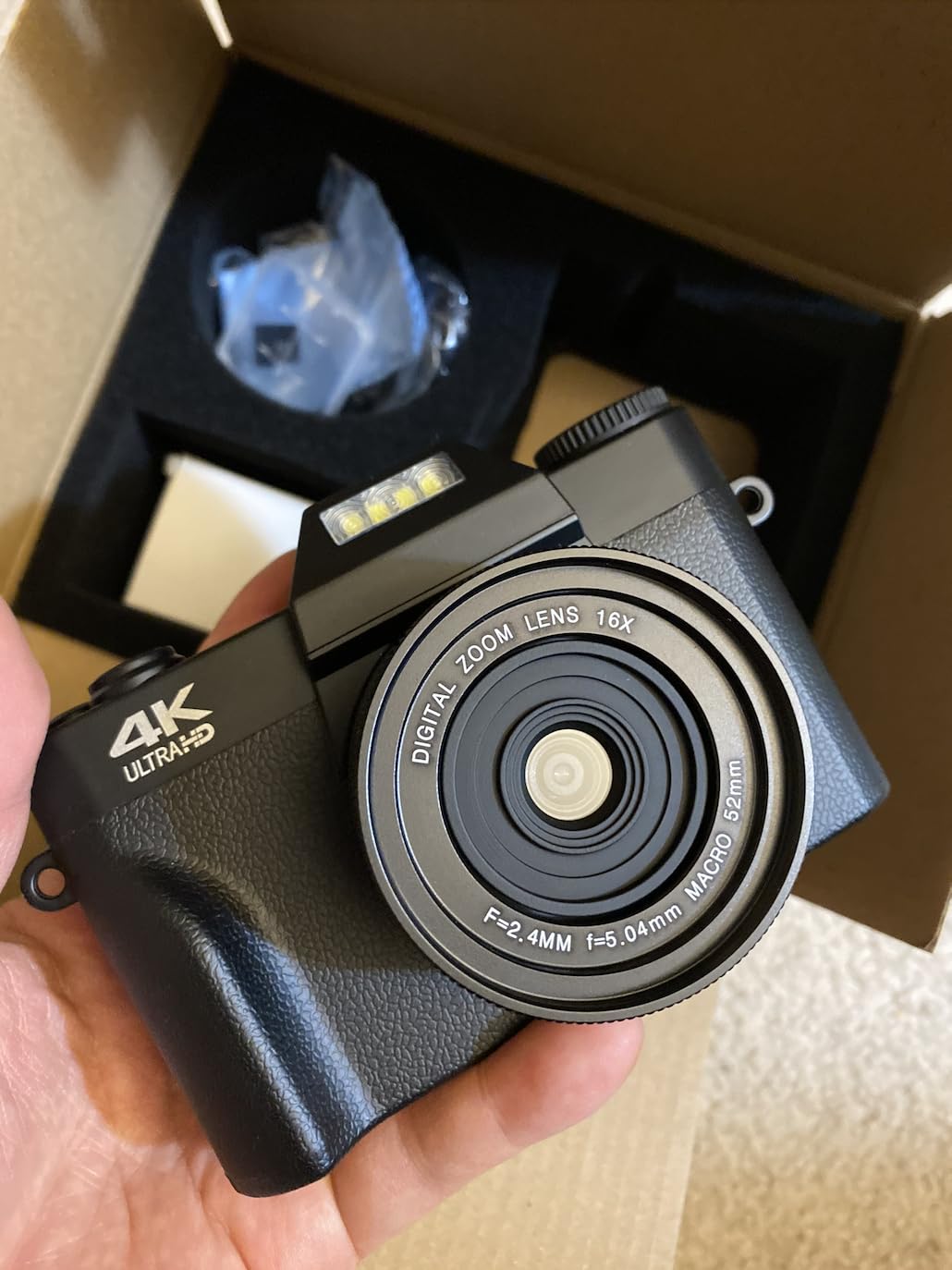 8K Digital Camera - 88MP WiFi Cameras for Photography - Autofocus Vlogging Camera for YouTube with 3 inch 180 degree Flip Screen, 18X Zoom - UHD Video Camara for Beginner Photographer with Lens Hood, 64GB Card customer photo 2