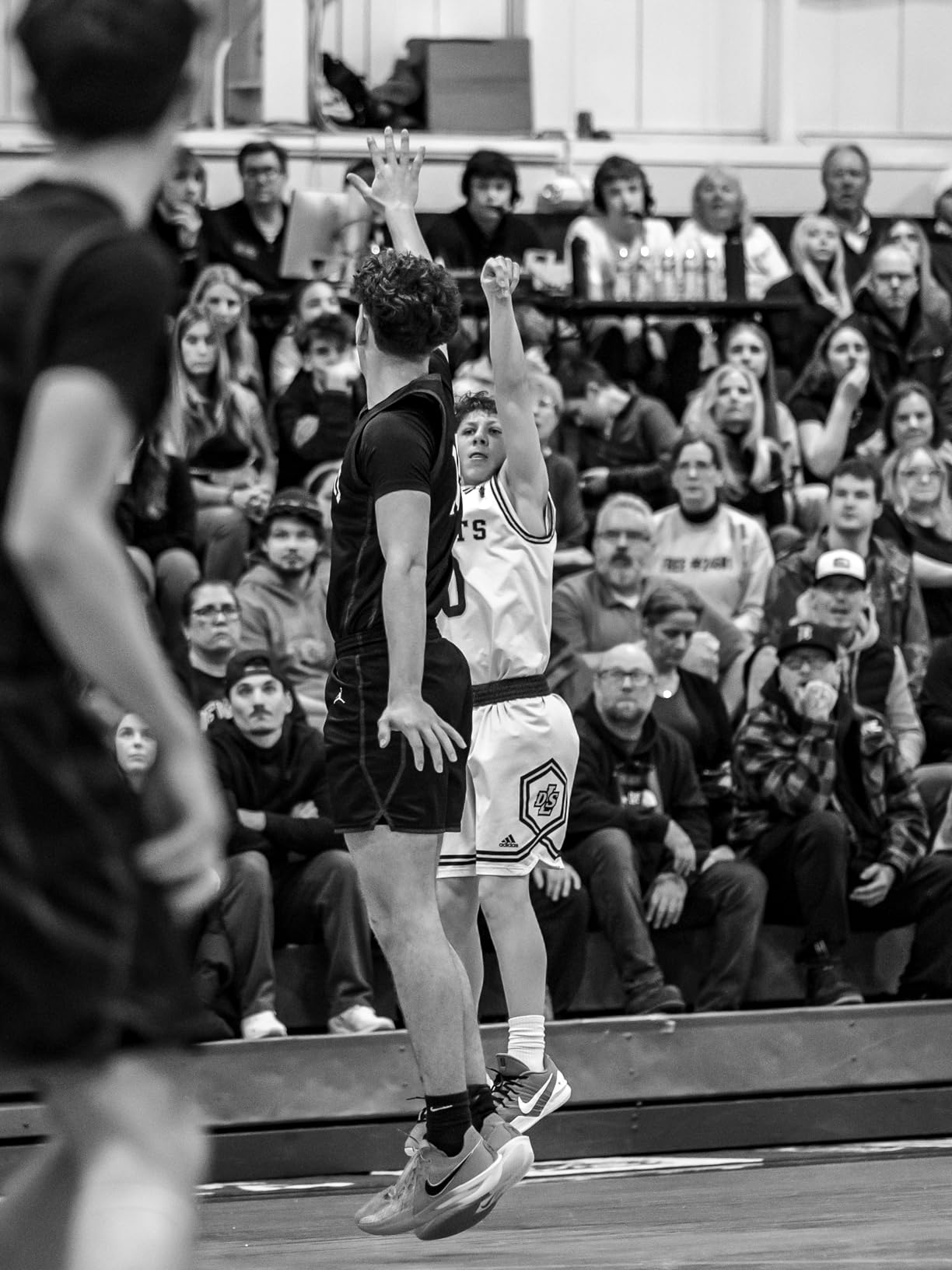 Meike 85mm F1.8 SE Mark II STM AF Full Frame Auto Focus Medium Telephoto High Resolution 8K Portrait Lens Compatible with Canon EOS EF Mount Digital SLR Cameras T8i T7 850D 5D 6D 5D Mark IV 6D Mark II customer photo 2