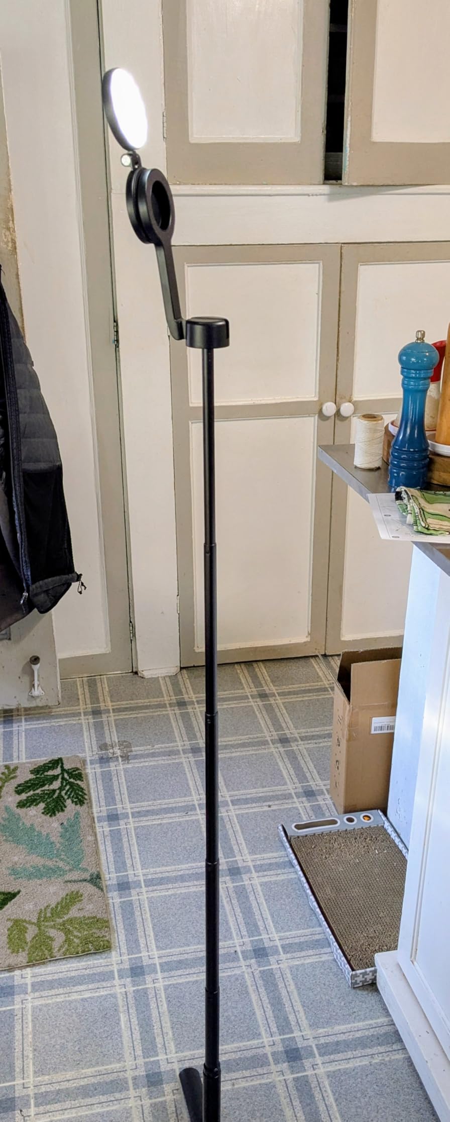 yAyusi 3-in-1 Magnetic Vlogging Kit for iPhone/Android, YouTube Starter Kit, Magnetic Tripod/Microphone/Remote Control, 71