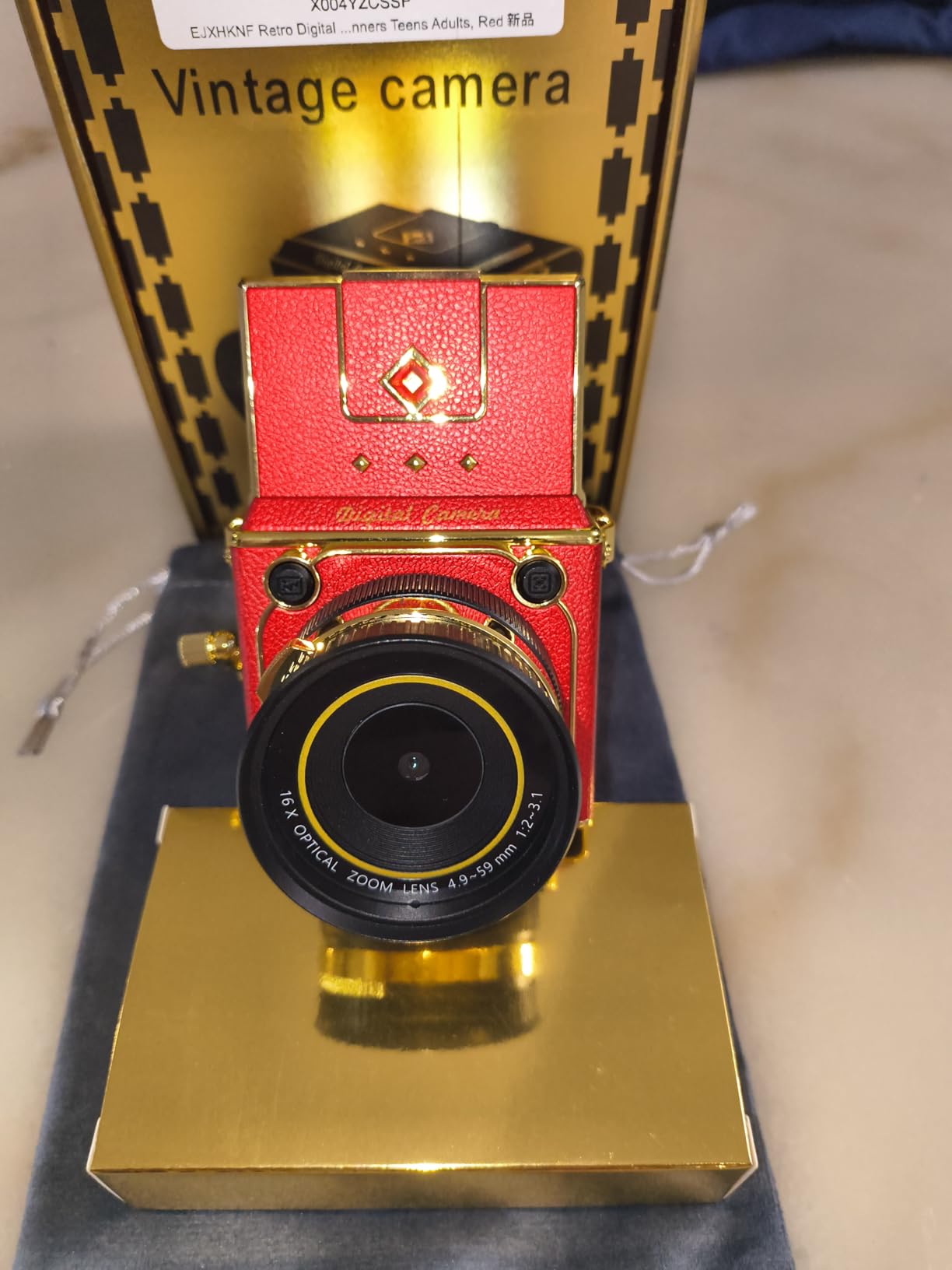 Vintage Digital Camera, 56MP 2.7K Retro Point and Shoot Camera with Autofocus, 2