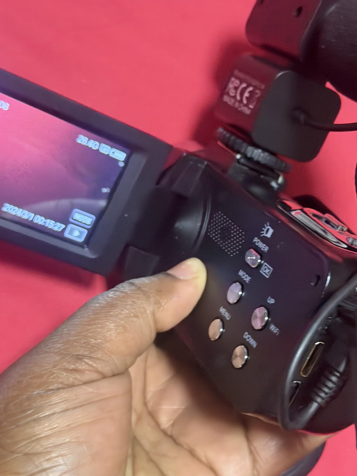 8K Video Camera 64MP Camcorder IR Night Vision Vlogging Camera, 18X Zoom WiFi Digital Touch Screen Camcorder for YouTube with 32GB SD Card, Remote Control, and Two Batteries customer photo 1