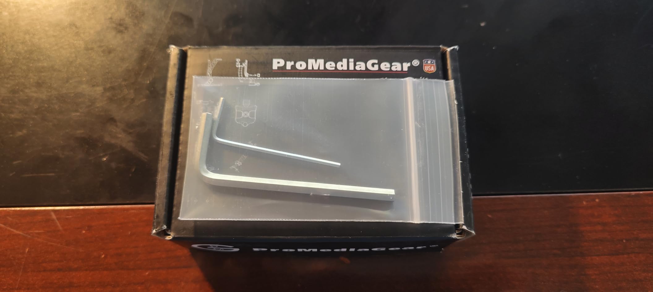PX3 ProMediaGear Arca-Swiss Type Universal Plate 3inch Long - Camera or Lens Plate customer photo 1