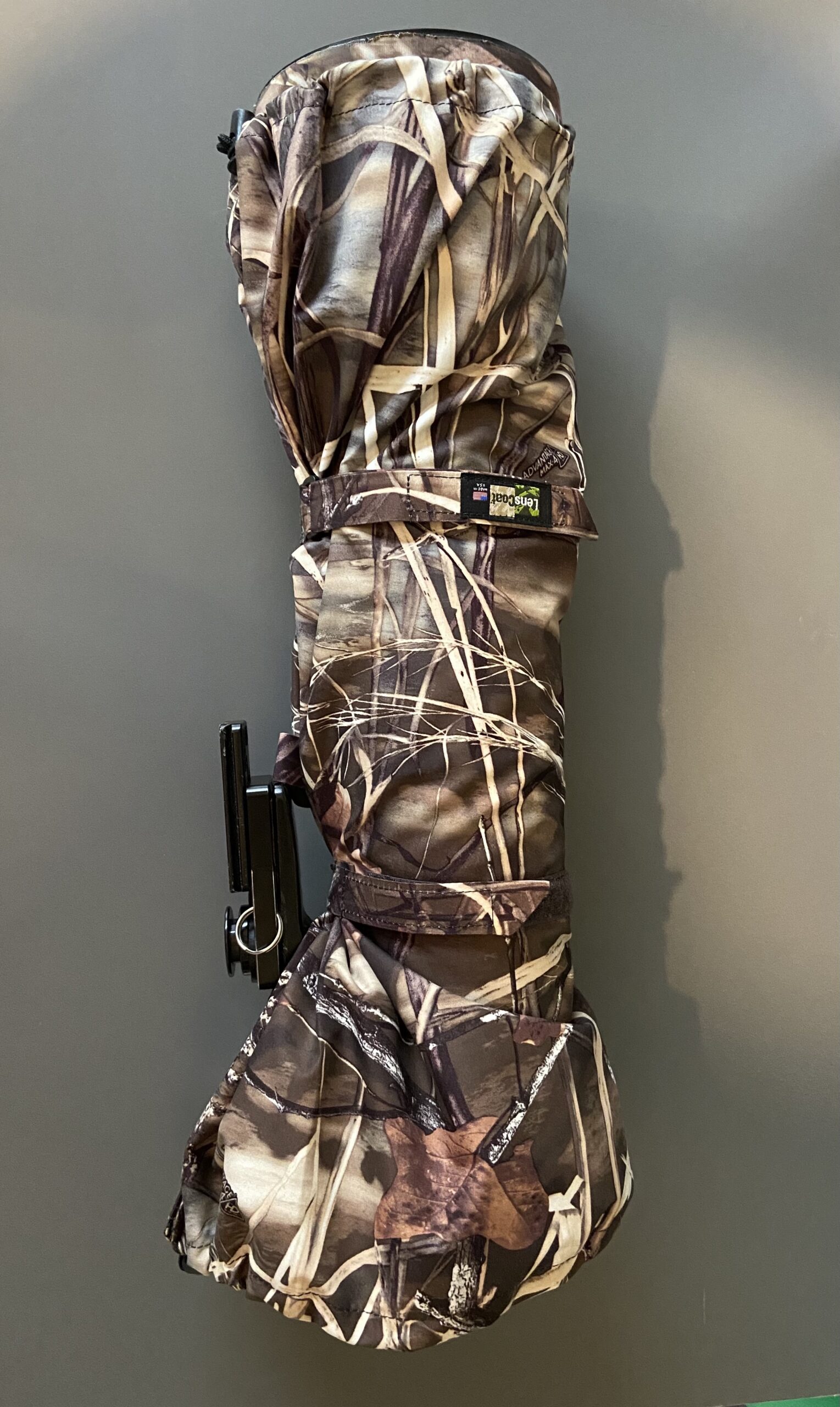 LensCoat RainCoat RS for Camera and Lens, Large Rain Cover Sleeve Camouflage Protection (Realtree Max4 HD) customer photo 1