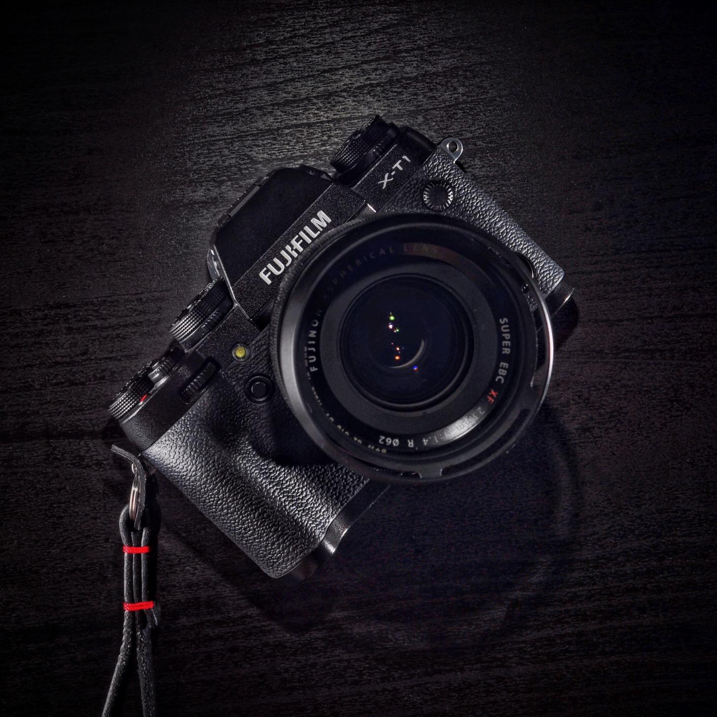 Fujifilm X-T1 16 MP Mirrorless Digital Camera with 3.0-Inch LCD (Body Only) (Weather Resistant) customer photo 1