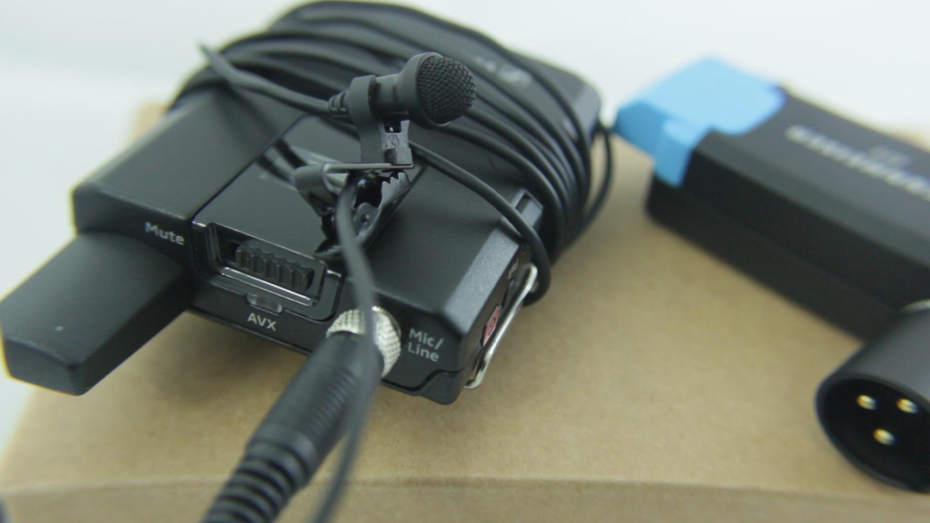 AVX Digital Wireless Microphone System - ME2 Lavalier Set customer photo 1
