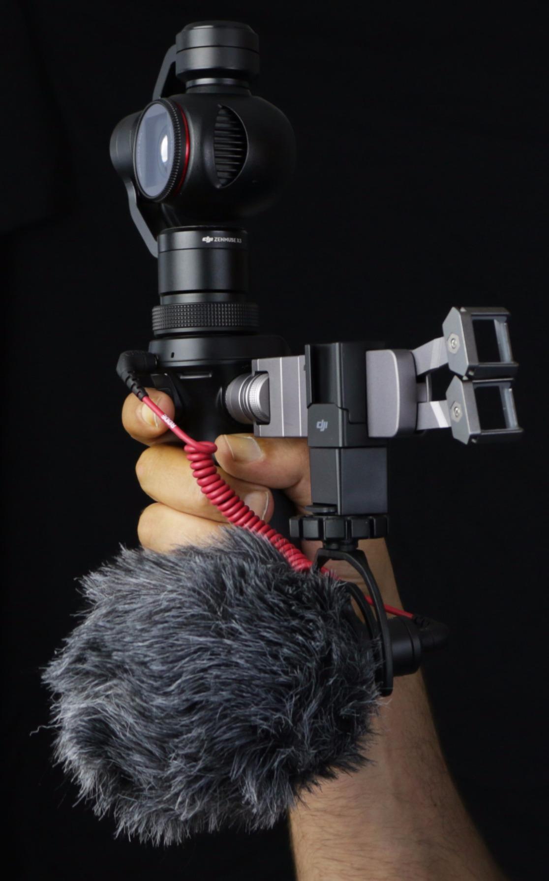 Rode VideoMicro Compact On-Camera Microphone with Rycote Lyre Shock Mount, Auxiliary, Black customer photo 1