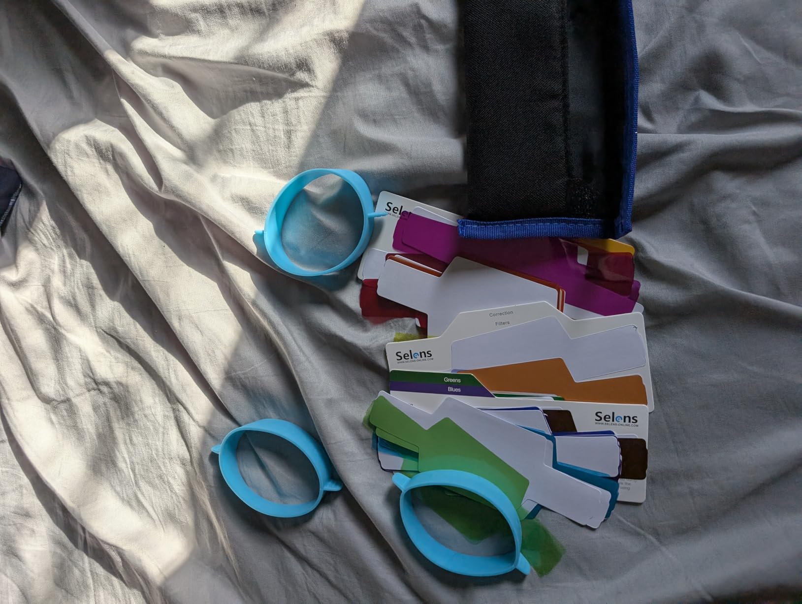 Selens Universal Lighting Filter Kit - 20pcs Color Correction Gels for Camera Flash & Studio Lighting customer photo 1