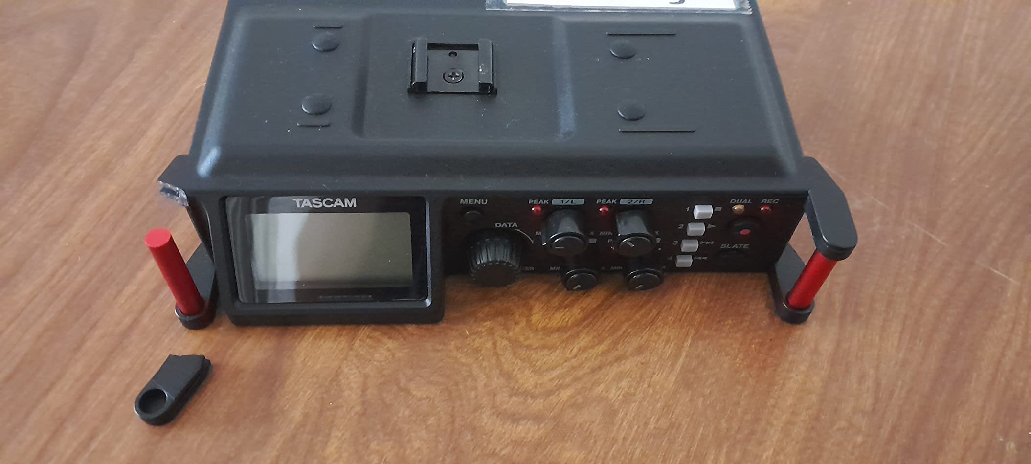 Tascam DR-701D 6-Track Portable Audio Recorder for DSLR Camera customer photo 2