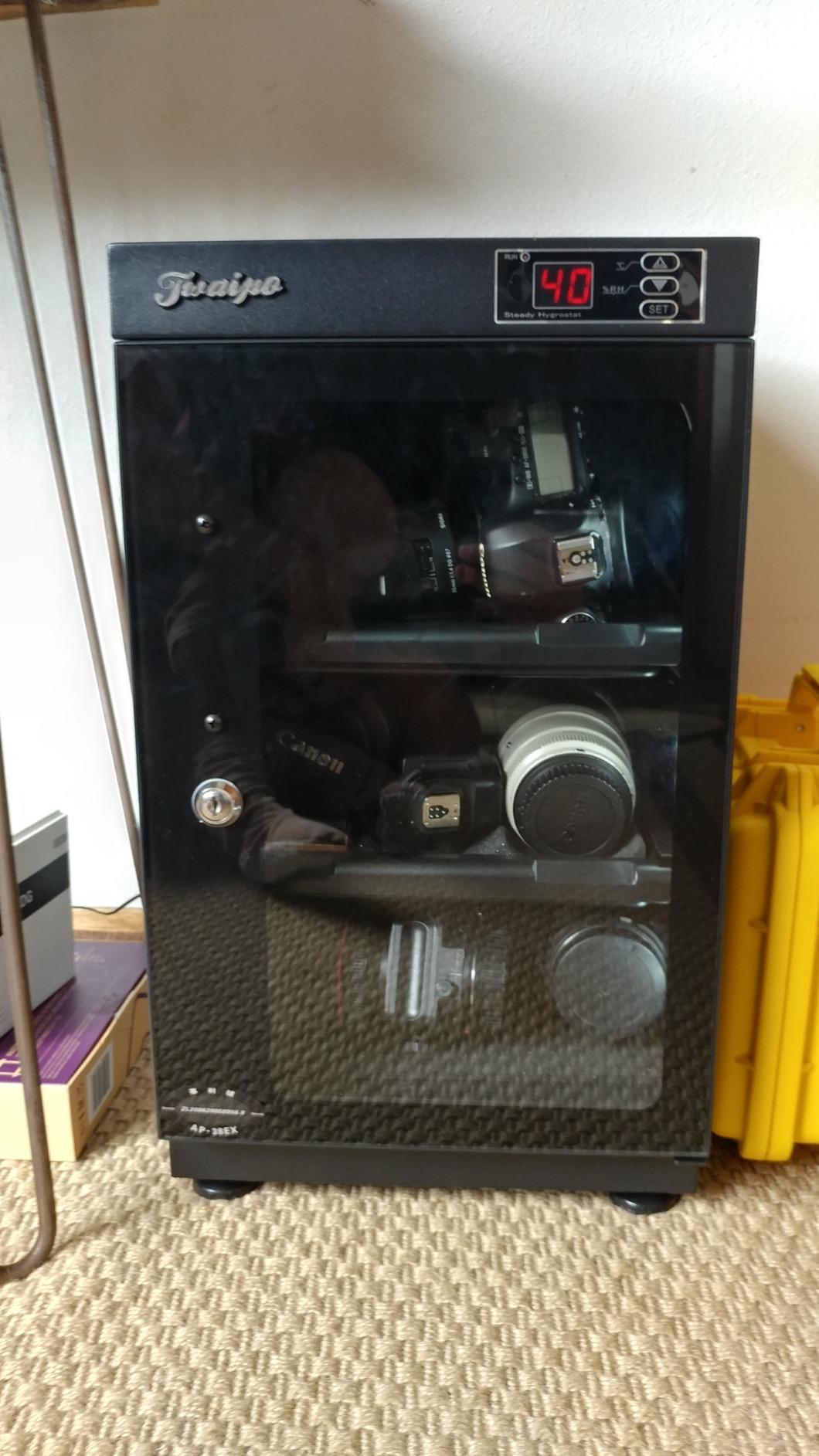 T.A.P 38L Automatic Numerical LED Control Dry Cabinet Box Storage for DSLR Camera Lens customer photo 1
