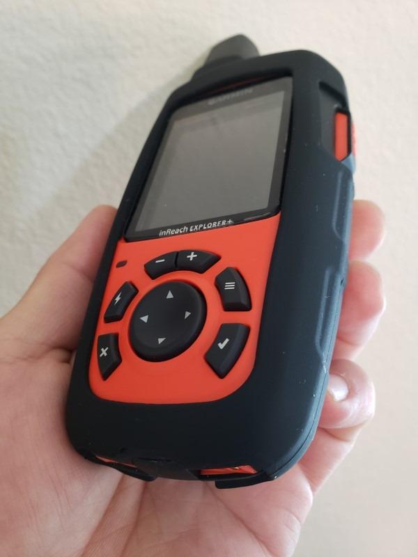 Garmin inReach Explorer+, Handheld Satellite Communicator with Topo Maps and GPS Navigation customer photo 2