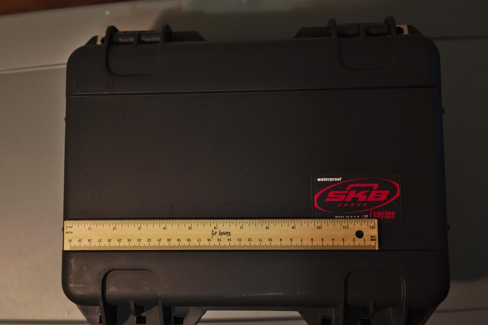 SKB Cases iSeries 1309-6 Case with Think Tank Designed Photo Dividers, Black (3i-1309-6DT) customer photo 1