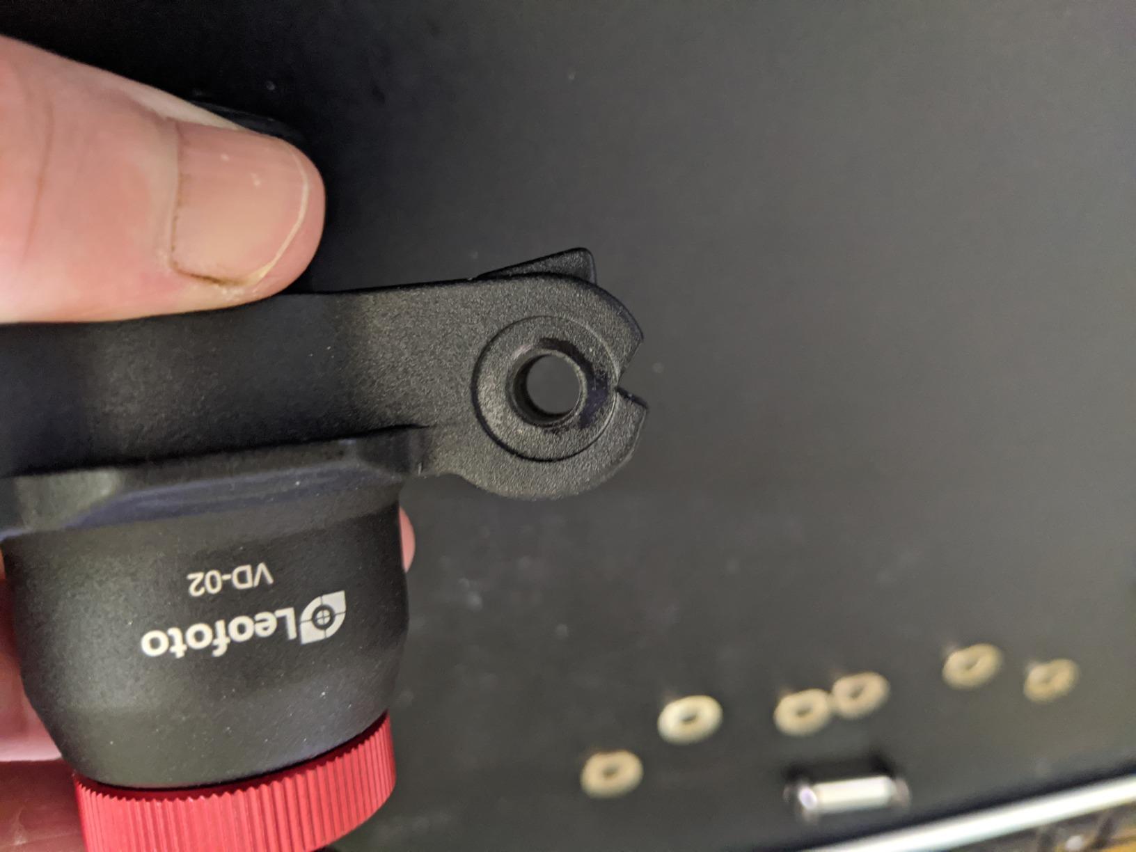 Leofoto VD-02 Monopod Base Support System, Ground Tripod, 3/8 Mounting Screw customer photo 1