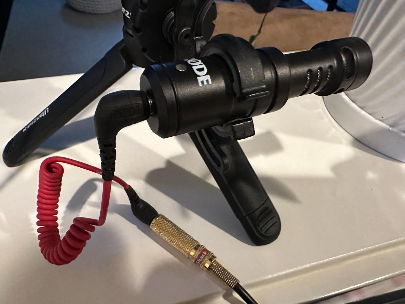Rode VXLR Plus XLR to 3.5mm Female TRS Transforming Adapter customer photo 2