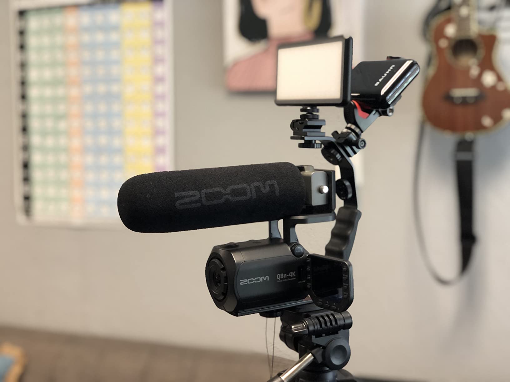 ChromLives Camera L Bracket Mount Video Grip L-Bracket with Dual Flash Cold Shoe Mount 1/4'' Tripod Screw, Heavy Duty Padded Hand Grip for DSLR Camera Camcorder customer photo 2