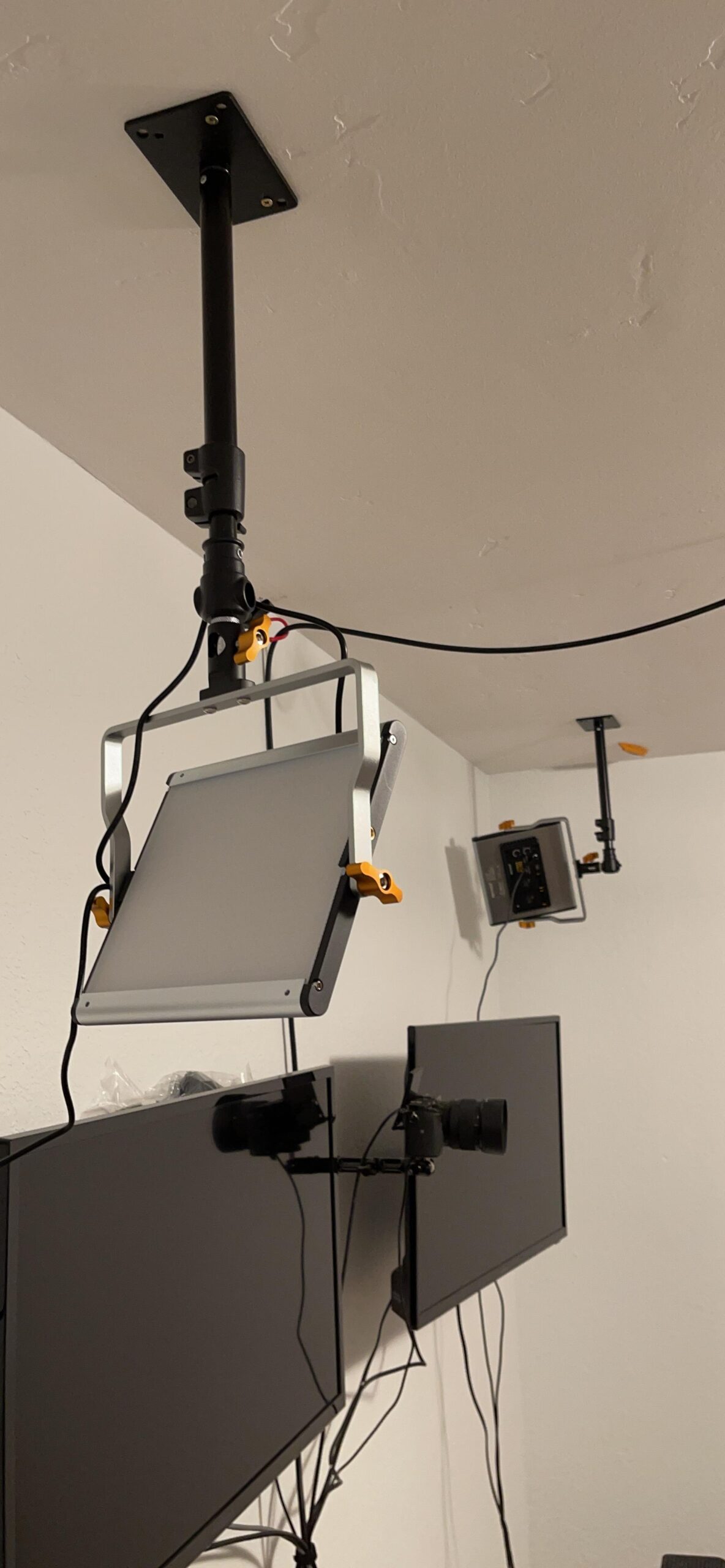 Thinvik Photography Studio Camera Stand,Lighting Wall Ceiling Mount Boom Arm for Video Monolight,Reflector,Overhead Vertical Horizontal Mounting customer photo 1