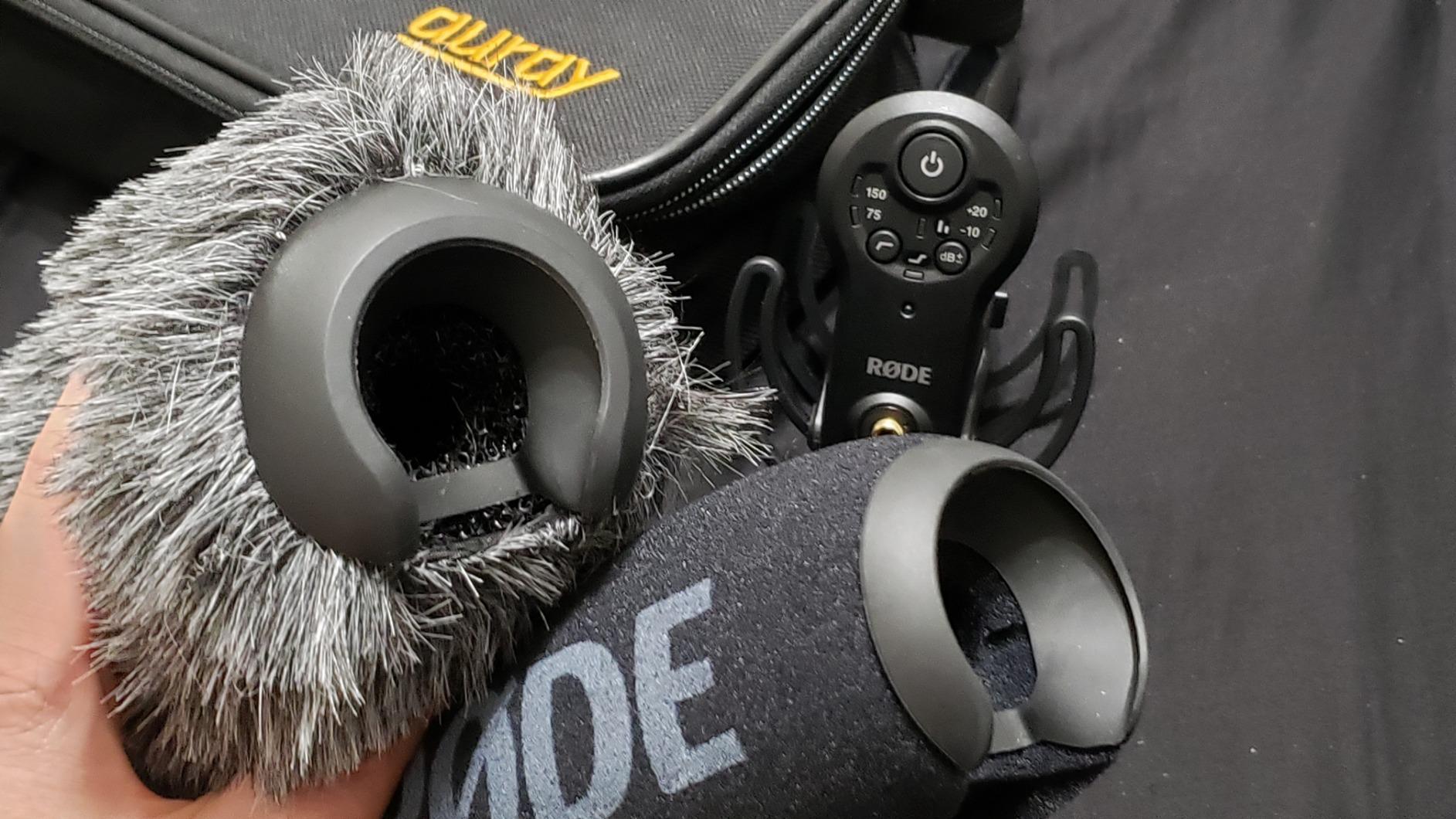 RØDE DeadCat VMP+ Windshield for VideoMic Pro+ Artificial Fur Wind Shield Furry Cover, Grey customer photo 2