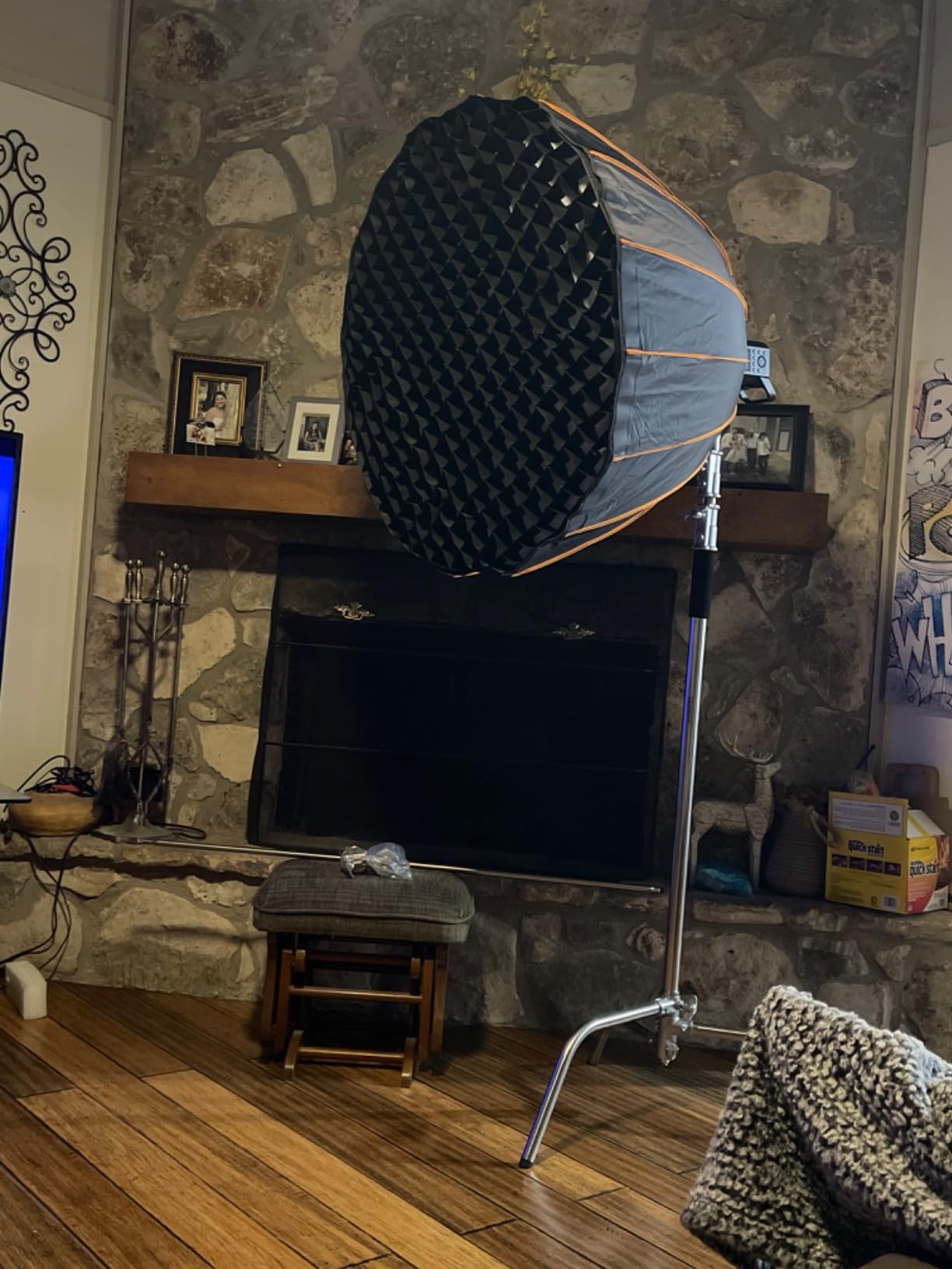 Godox AD400Pro 400Ws GN72 TTL 1/8000s HSS 2.4G X System All-in-One Outdoor Flash Speedlite Strobe Light, Battery-Powered Monolight, 390 Full Power Pops, 0.01-1s Recycle Time, 30W LED Modeling Lamp customer photo 1