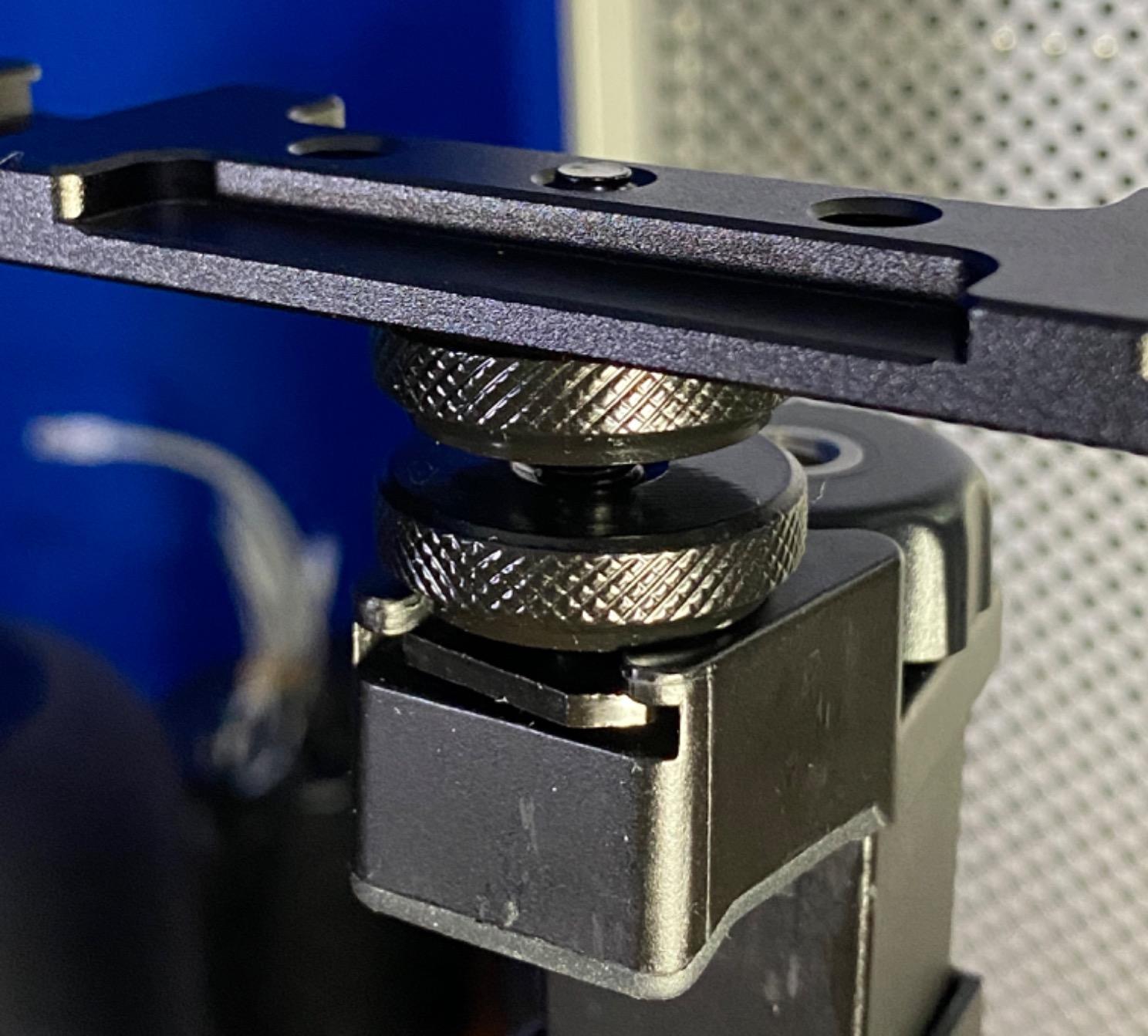 ChromLives Hot Shoe Extension Bar Mount, Cold Shoe Extension Flash Bracket, Dual Straight Mount Flash Bracket Compatible with Nikon Canon Sony Olympus DSLR Camera Camcorder DV customer photo 2