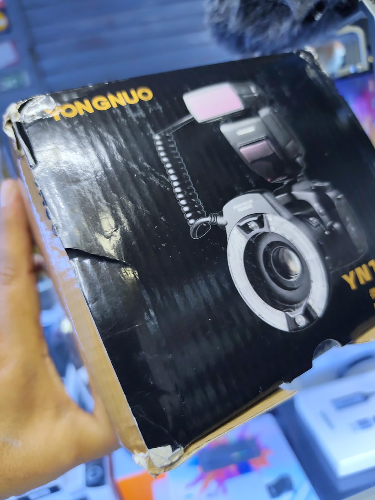 YONGNUO YN14EX II Macro Ring Flash for Canon DSLR Cameras with Adapter Rings and Color Temperature Filters customer photo 1