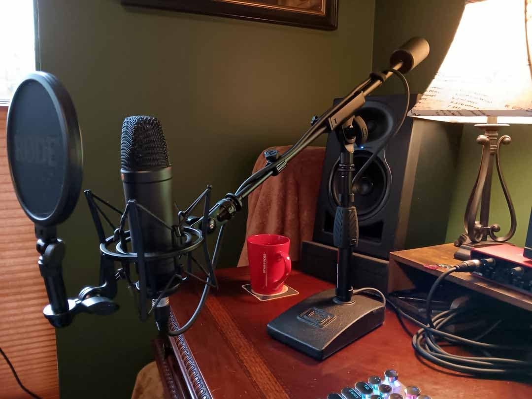 Gator Frameworks GFW-MIC-0822 Telescoping Boom Mic Stand customer photo 2