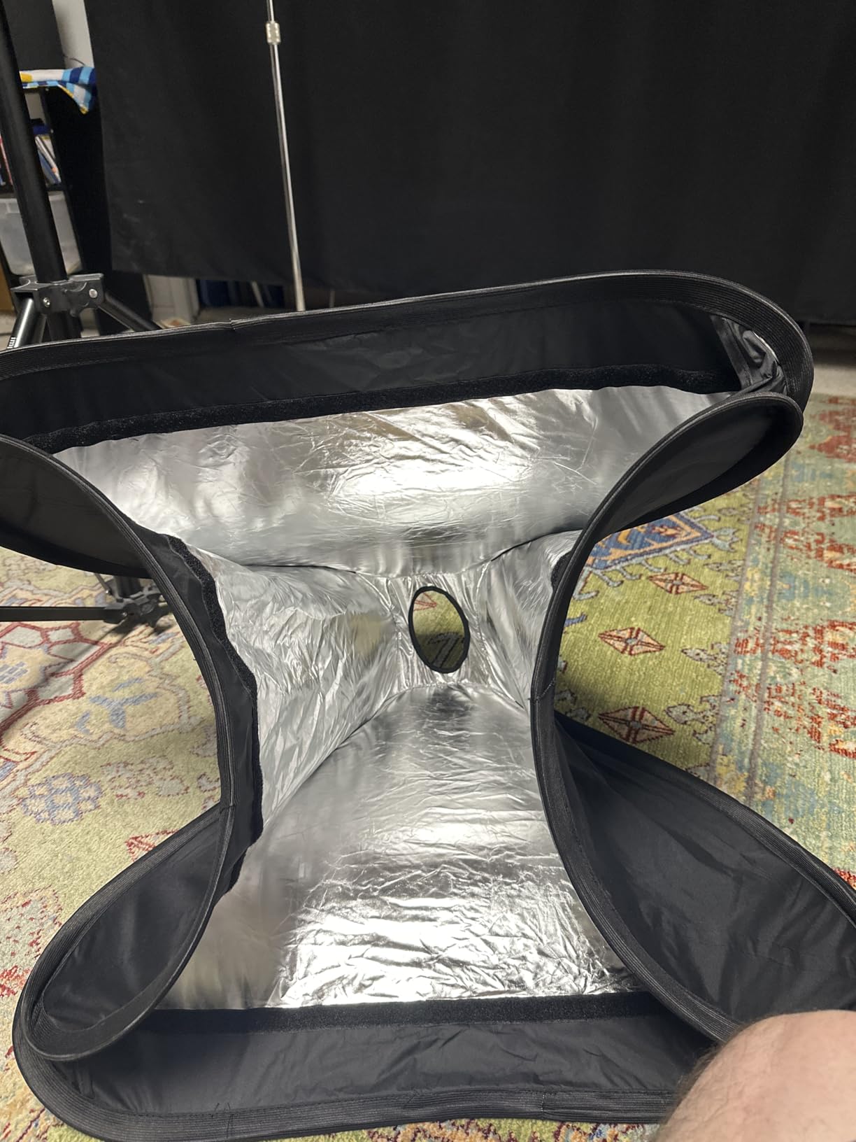 GODOX 32x32inch /80x80cm Foldable Flash Softbox Kit with Grid, Godox S2 S-Type Speedlite Bracket Bowens Mount and Carrying Case for Camera Flash Speedlight Studio Photography Video Shooting customer photo 1