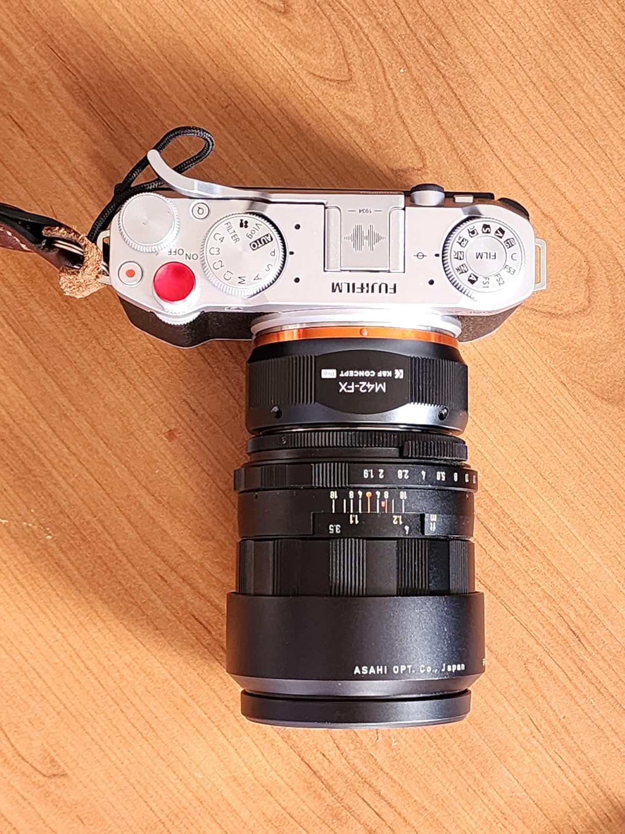 K&F Concept M42 to Fuji X Lens Mount Adapter for M42 Screw Mount Lens to Fujifilm Fuji X-Series X FX Mount Mirrorless Cameras with Matting Varnish Design for Fuji XT2 XT20 XE3 XT1 X-T2 customer photo 2