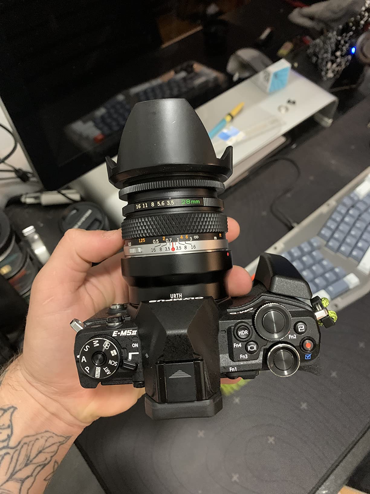 Urth Lens Mount Adapter: Compatible with Olympus OM Lens to Micro Four Thirds (M4/3) Camera Body customer photo 1