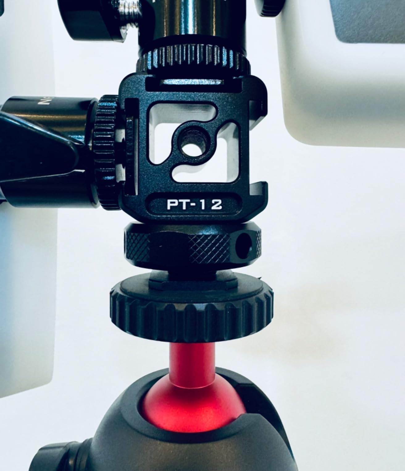 ULANZI PT-12 Triple Cold Shoe Mounts Plate Microphone Led Video Light Extension Bracket Microphone Stand Rig Bracket customer photo 1