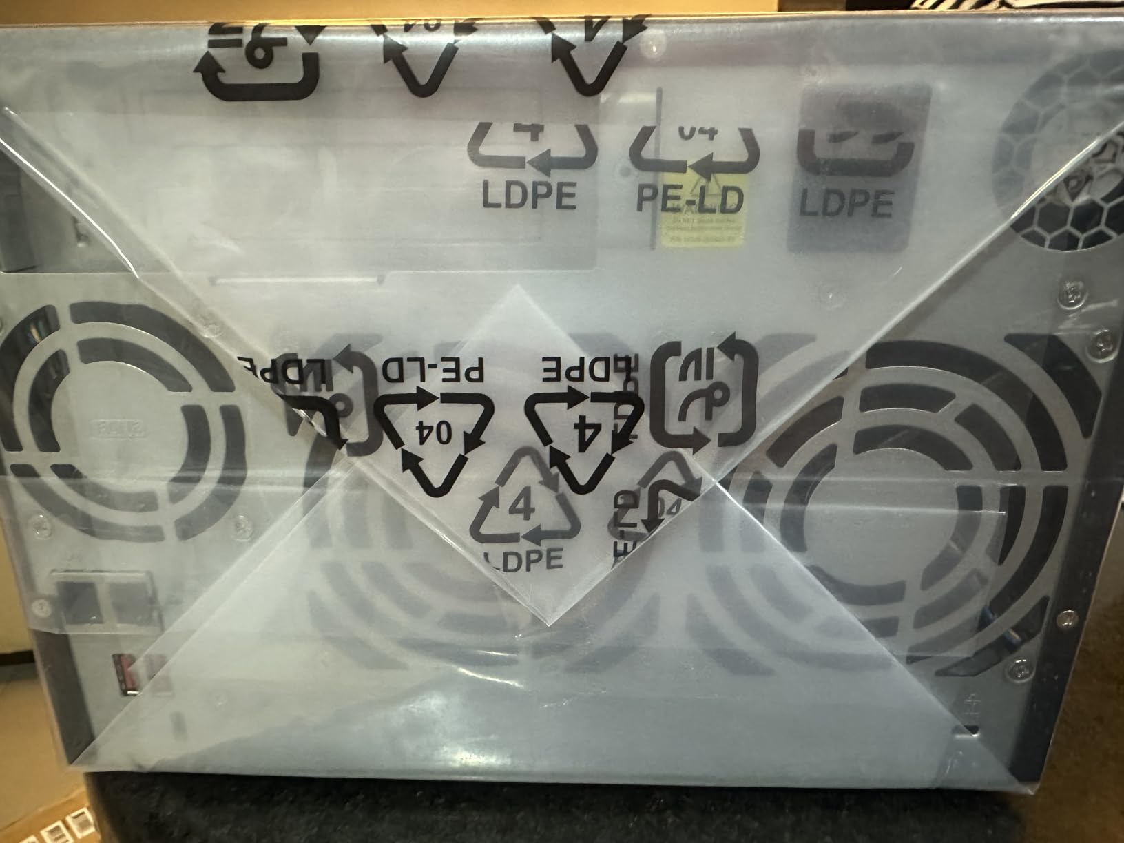 TS-673A-8G 6 Bay High-Performance NAS with 2 x 2.5GbE Ports and Two PCIe Gen3 Slots customer photo 2
