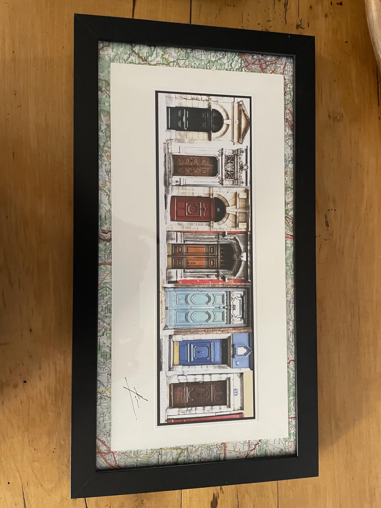 Americanflat 8x10 Picture Frame with Shatter-Resistant Glass - Signature Collection - Gallery-Style Frames Made of Engineered Wood - Photo Frame for Tabletop and Wall Display - Black customer photo 2