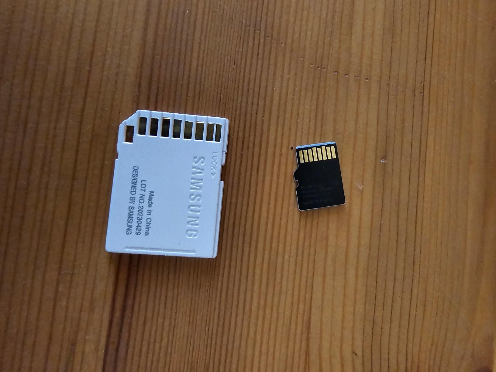 Samsung EVO Select 512GB microSDXC 130MB/s, UHS-I, U3, A2, V30 Memory Card + Adapter customer photo 1
