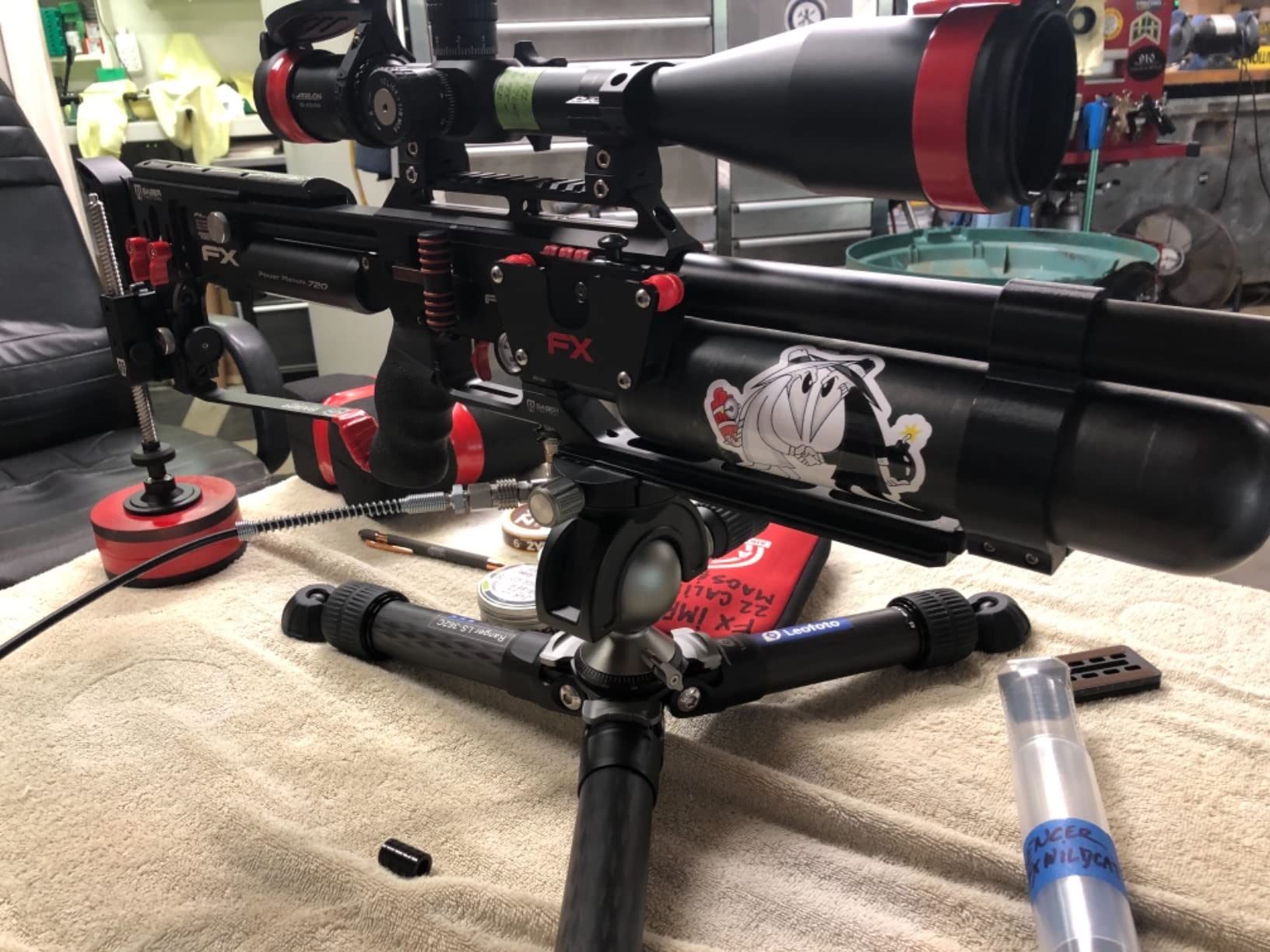 Leofoto MH-60 Full Dynamic Ball Head with Handle, Extendable Handle, Tension Control, Panning Base, Arca Compatible customer photo 2