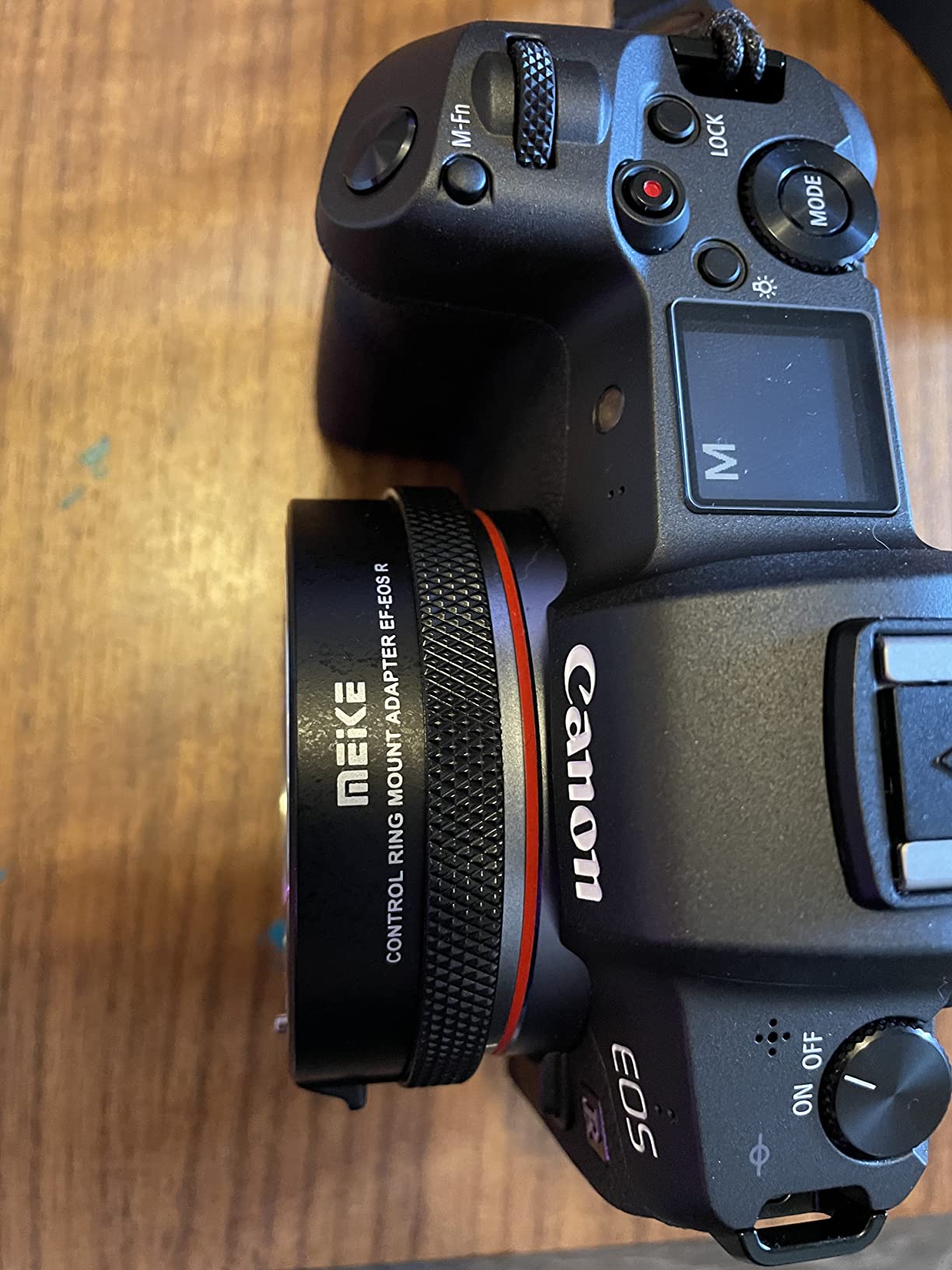 Meike MK-EFTR-B for Canon EF/EF-S Lens to RF Mount Cameras Auto-Focus Lens Adapter with Control Ring customer photo 2