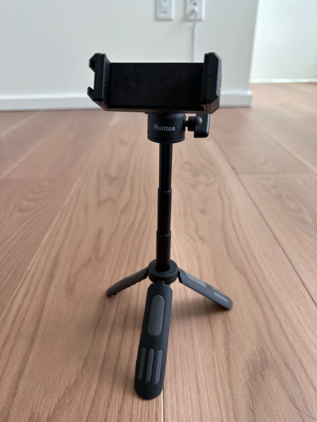 Ruittos Phone Tripod Stand and Selfie Stick for iPhone, Webcam, Desktop, Sony, Canon G7x Camera, Go Pro, Travel 11.5inch Tripod Compatible DJI osmo Pocket 3 customer photo 2