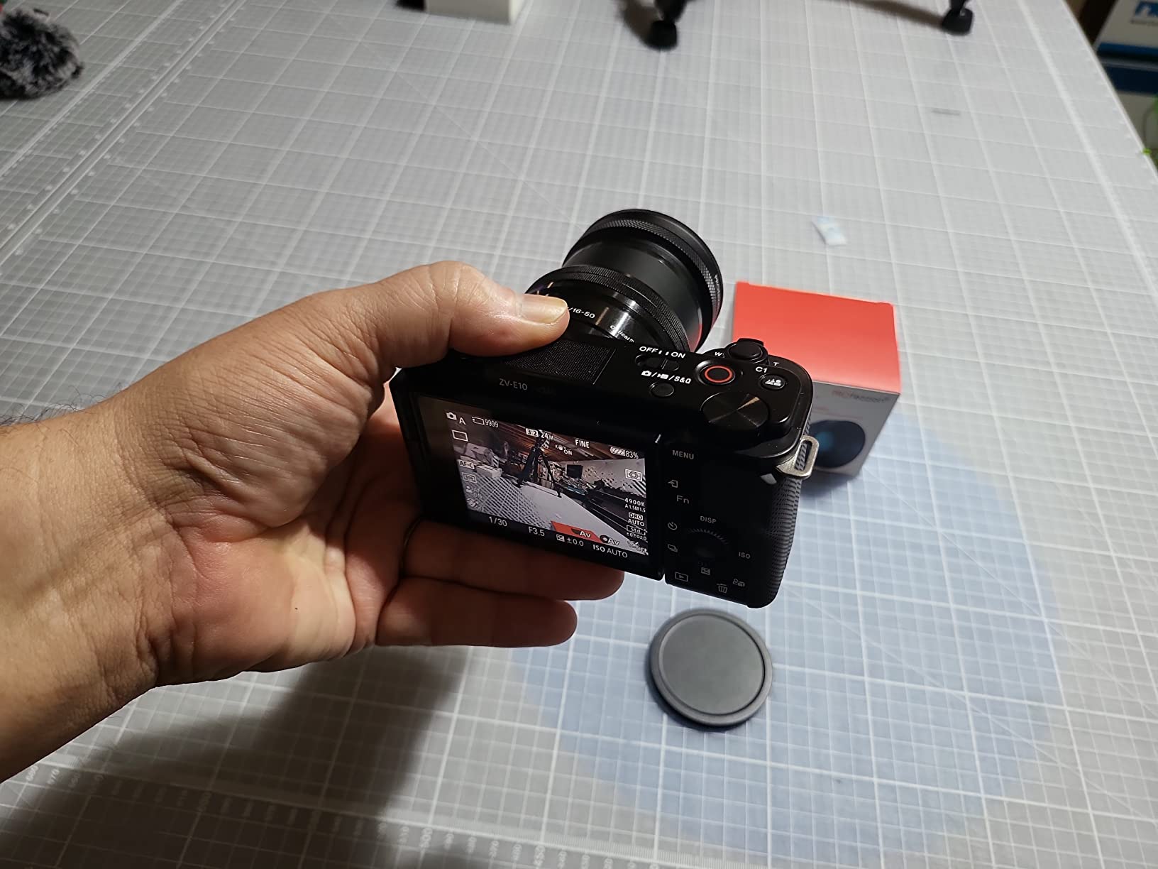 PROfezzion Camera HD 18mm Wide Angle Lens with 10x Macro Portion for Sony ZV-E10 ZVE10 ZV-1F ZV1F A6400 A6300 A6100 A6000 ZV-1 ZV1 RX100 VII VI V Canon G7X Mark II III Camera customer photo 1
