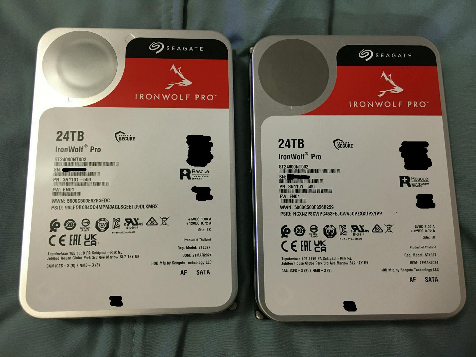 Seagate IronWolf Pro, 4 TB, Enterprise NAS Internal HDD -CMR 3.5 Inch, SATA 6 Gb/s, 7,200 RPM, 256 MB Cache for RAID Network Attached Storage (ST4000NT001) customer photo 2