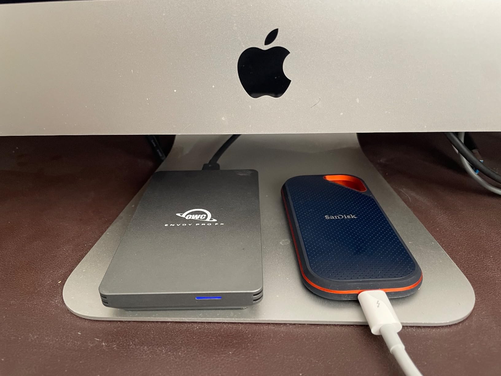 OWC 4TB Envoy Pro FX Portable Rugged External NVMe M.2 SSD Drive Thunderbolt 3, USB3.2 USB-C, up to 2800MB/s speeds, Drop/Shock Resistant customer photo 2