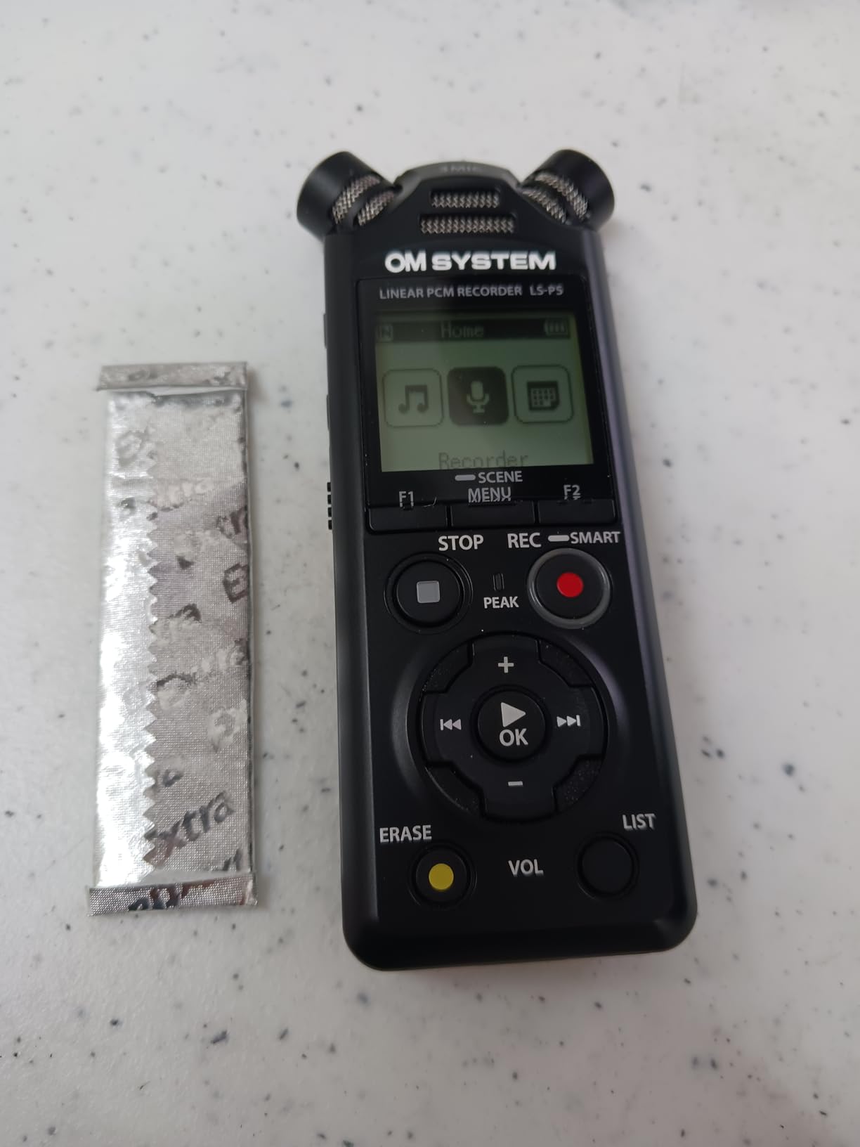 OM SYSTEM Olympus LS-P5 PCM Recorder with tresmic 3-Microphone, Bluetooth, 16GB Built-in Memory customer photo 1