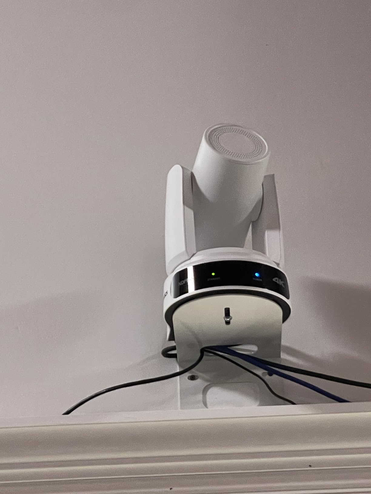 PTZOptics Move 4K 30x Auto-Tracking PTZ Camera with Built-in Tally Light, 3D Noise Reduction, and Advanced White Balance Modes (Gray) customer photo 1