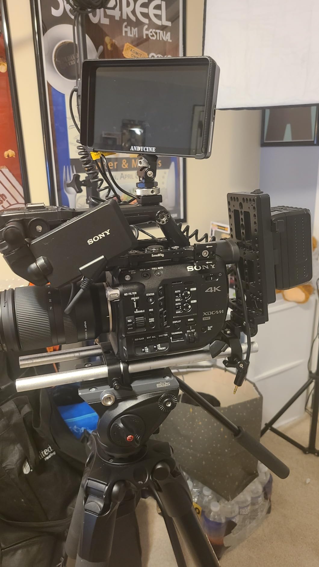 ANDYCINE A6 Max 6 Inch Touch Screen Camera Filed Monitor with Battery and Bag All Waveform 3D LUT 1920x1080P 4K HDMI On Camera Monitor with External F970 Power Plate 5V Type C Input customer photo 2