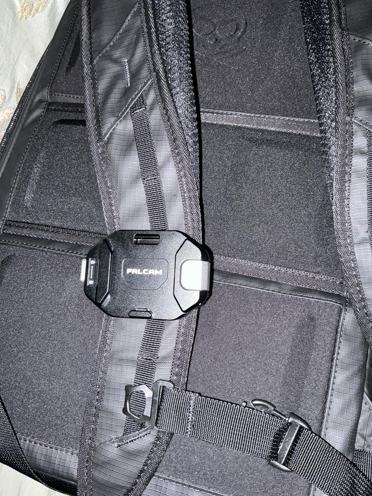 FALCAM F38 Camera Clip Kit V2, F38 Backpack Clip with Plate for Backpack Strap and Camera F38B3803 customer photo 2