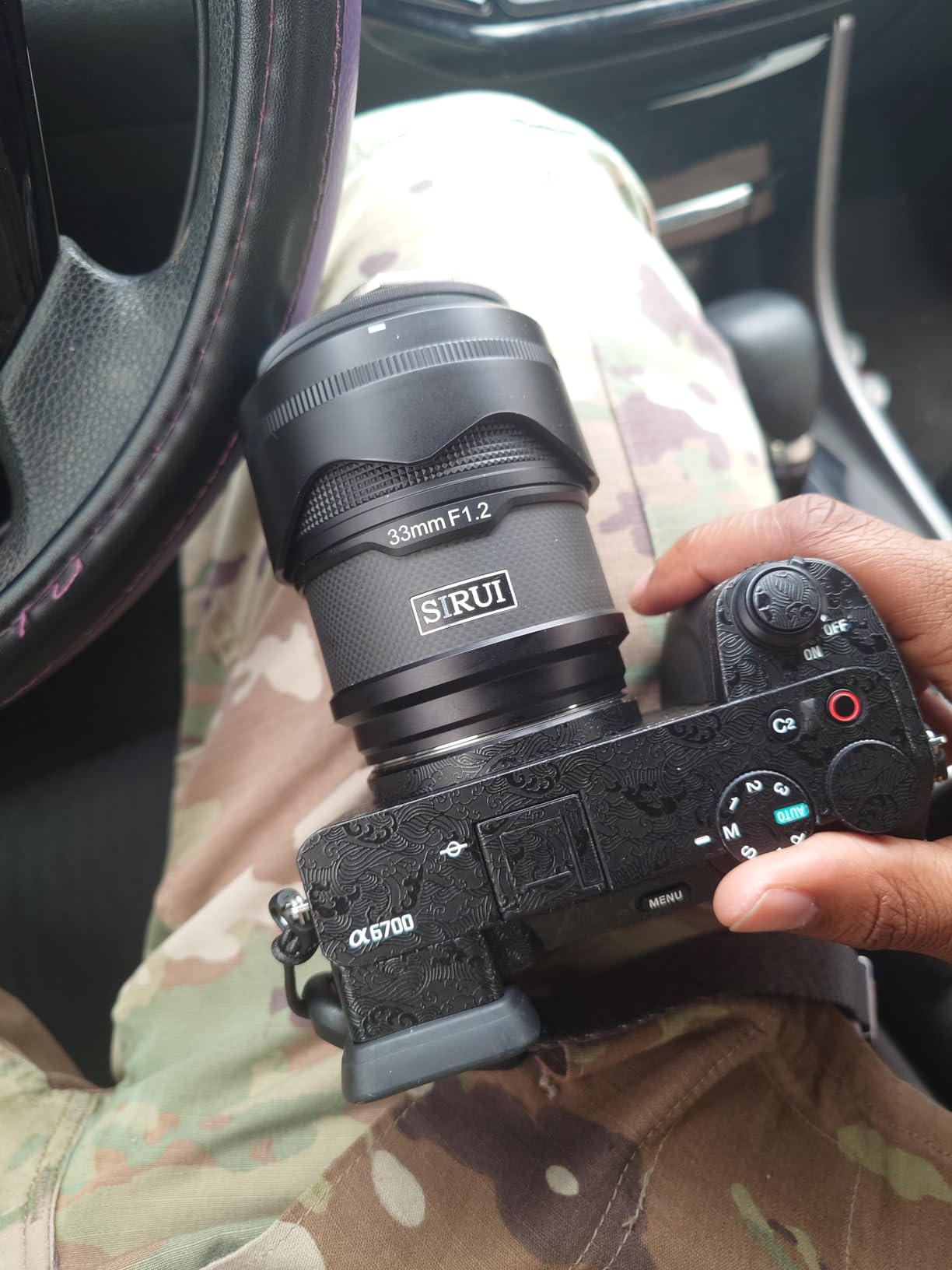 Sirui Sniper 56mm f/1.2 Autofocus Lens (E Mount, Black) customer photo 1