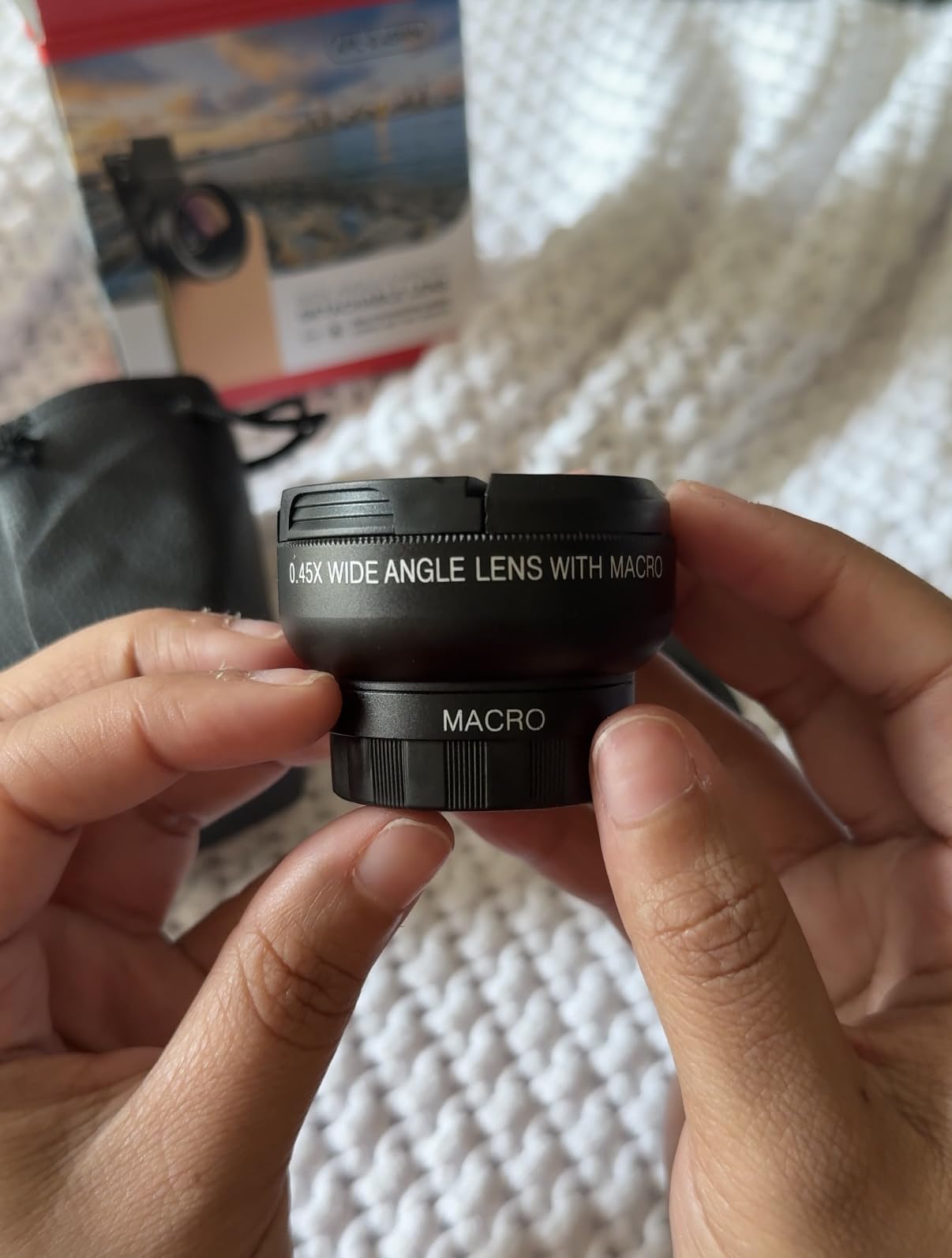 Apexel Phone Camera Lens, 2 in 1 Cell Phone Clip-on Lens Kit 0.45X Wide Angle Lens 140 + 12.5X Macro Lens customer photo 1