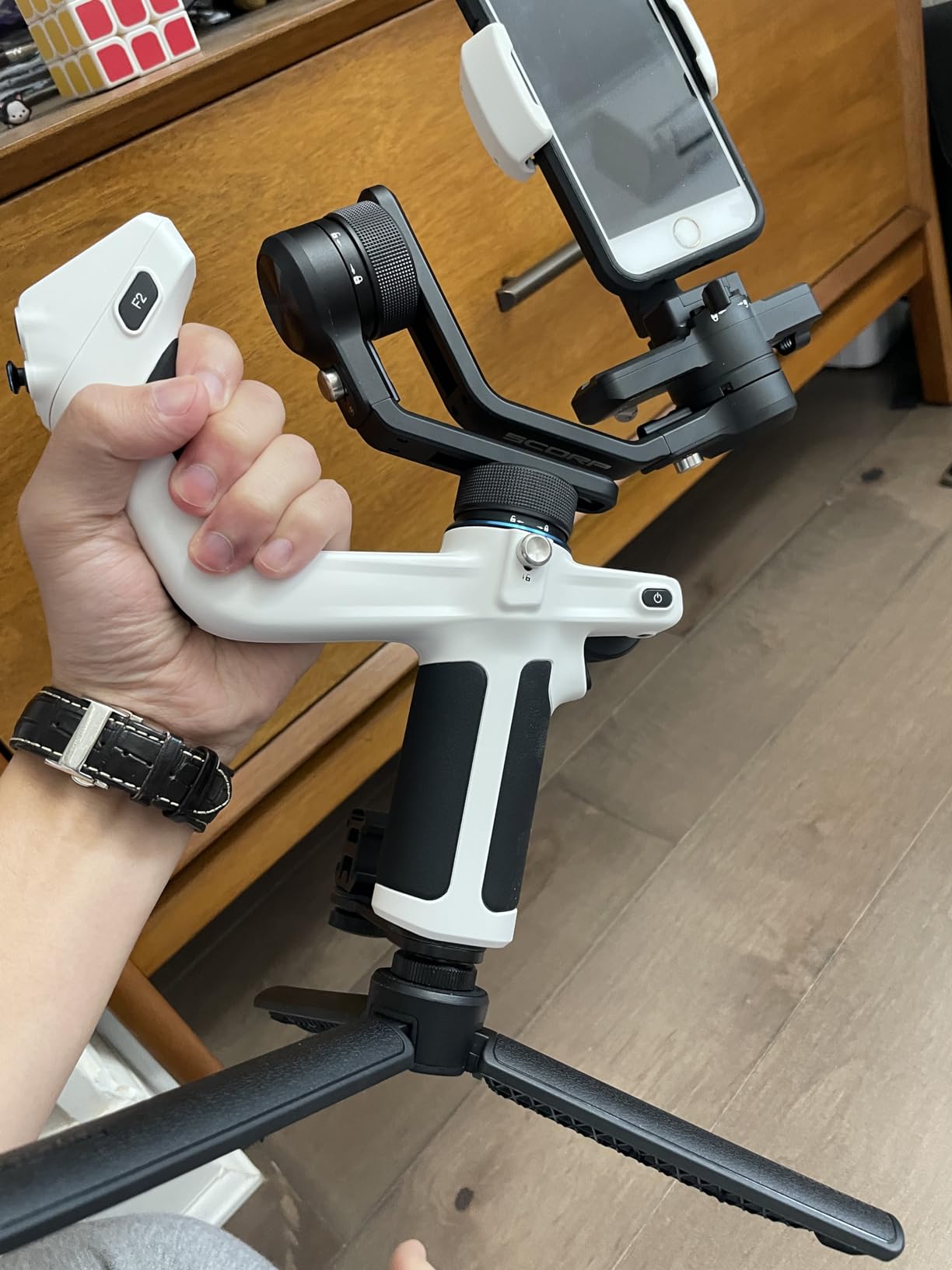 FeiyuTech SCORP Mini 2 (White) Gimbal Stabilizer for Camera & Smartphone, 3-Axis Handheld Gimbal with AI Tracking, Gesture Control, Quick Release, Touchscreen, for Vlogging YouTube TikTok GoPro customer photo 2