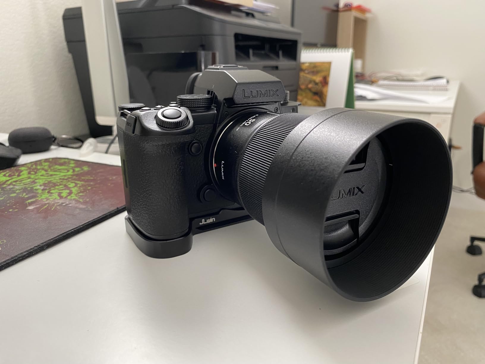 FocusFoto Quick Release Baseplate QR Plate with Cold Shoe Mount for Panasonic Lumix DC-S5 II S5II/ DC-S5 IIX S5IIX / DC-G9M2 G9II Mirrorless Camera, Compatible with Arca-Swiss Standard Tripod Ballhead customer photo 1