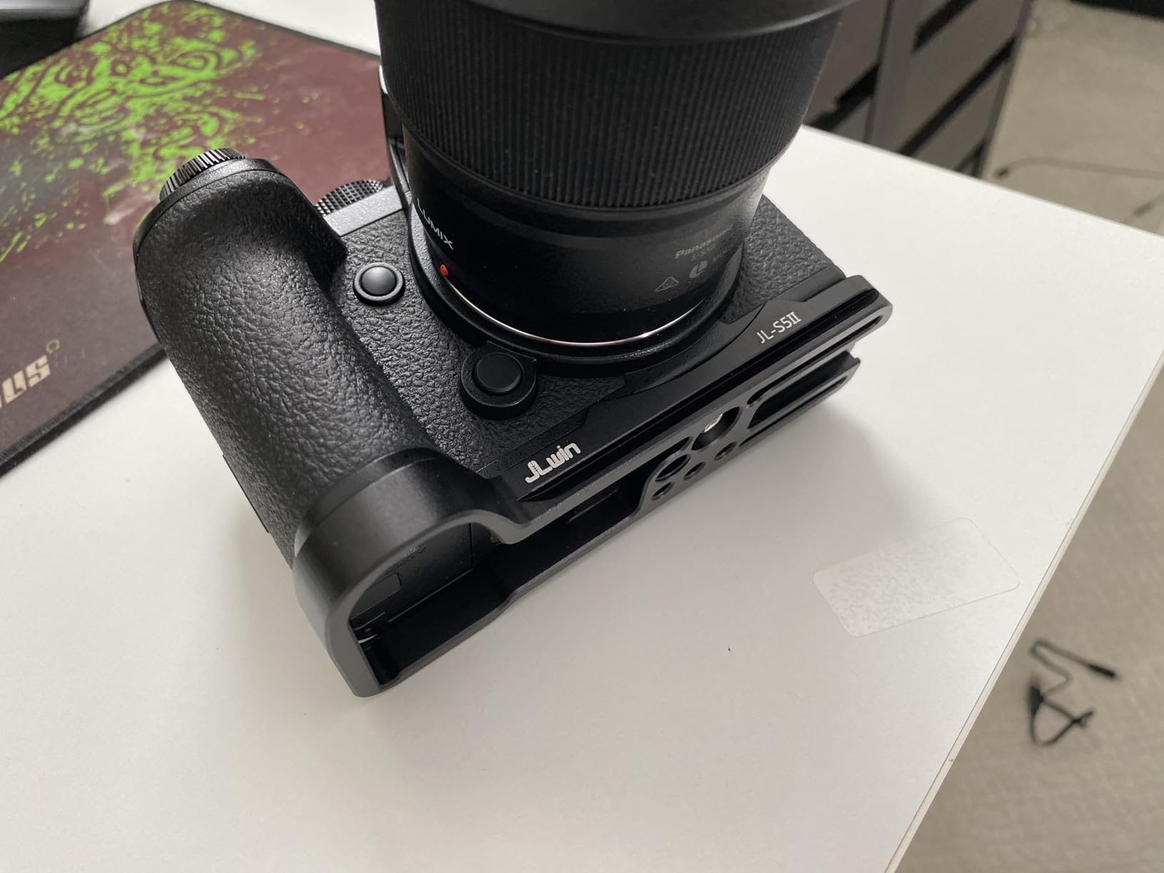 FocusFoto Quick Release Baseplate QR Plate with Cold Shoe Mount for Panasonic Lumix DC-S5 II S5II/ DC-S5 IIX S5IIX / DC-G9M2 G9II Mirrorless Camera, Compatible with Arca-Swiss Standard Tripod Ballhead customer photo 2