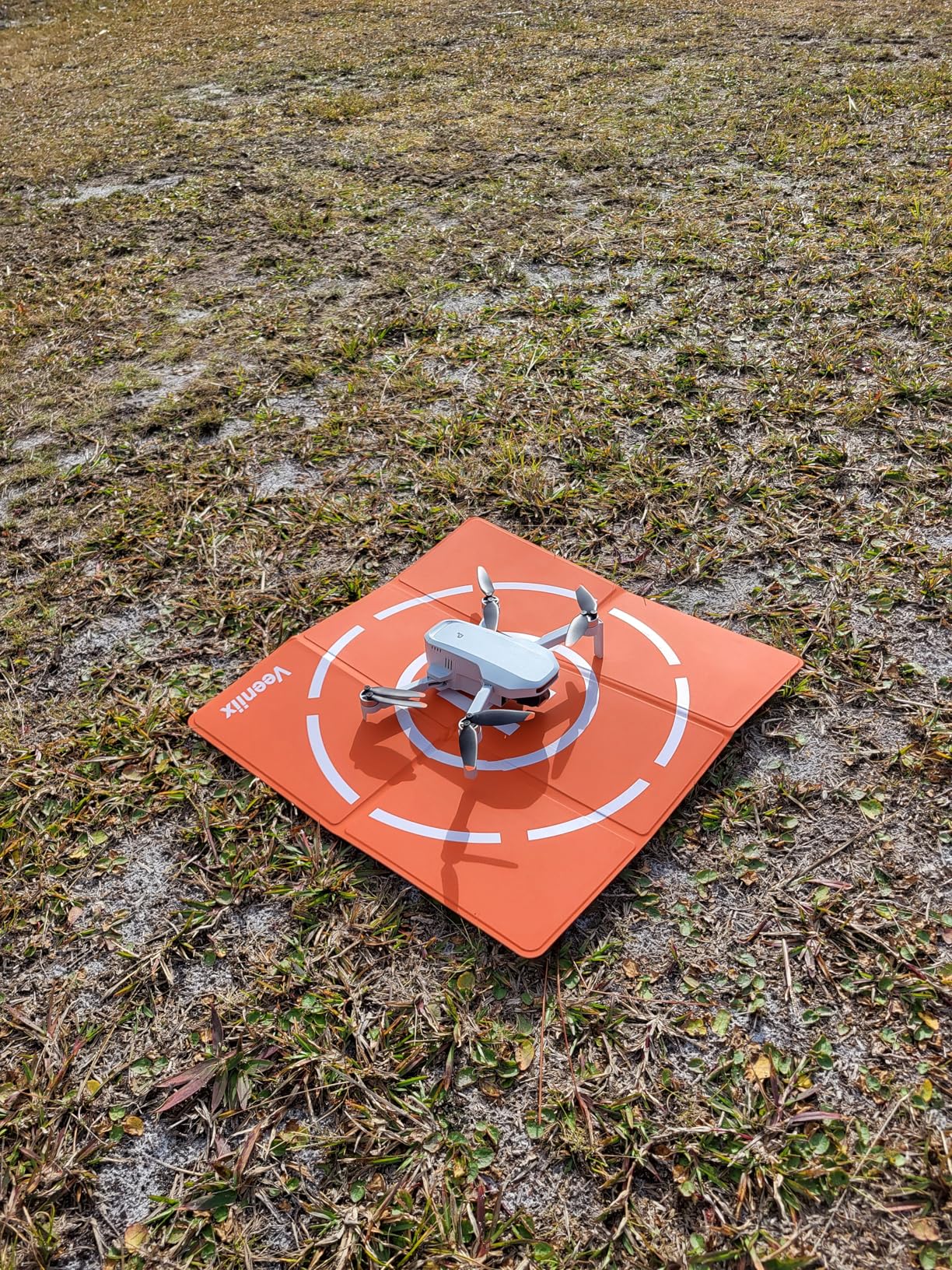 Drone Landing Pad,Foldable and Lightweight,Portable,Waterproof and Double Sided Quadcopter Helipad,Drone Accessories for Veeniix V11Air/V11PRO,compatible for DJI mini 4K/mini 4 pro/avata 2/mini 3pro customer photo 2