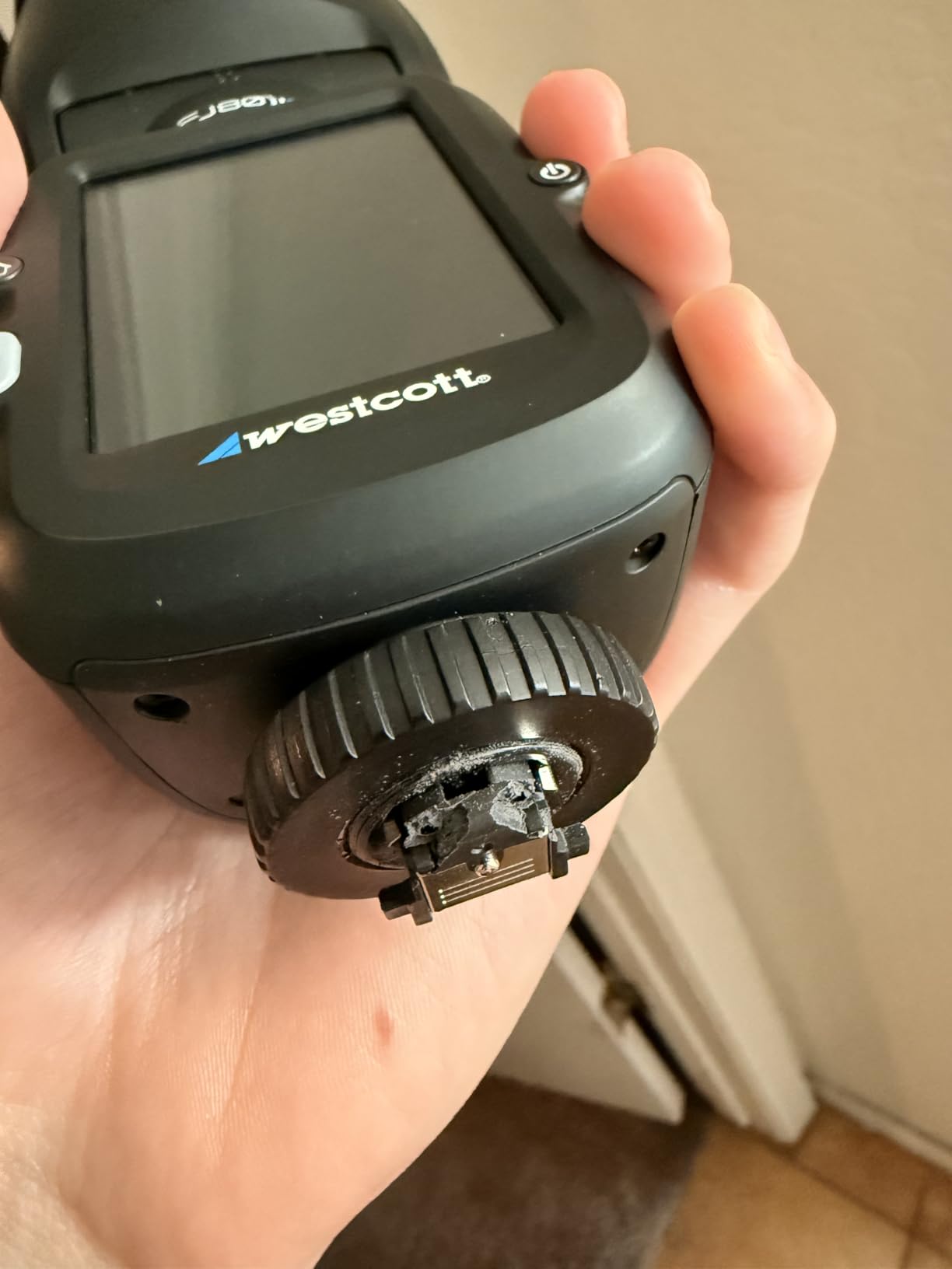 Westcott FJ80 II Touchscreen 80Ws Speedlight - TTL and Manual for On-Camera & Off-Camera Flash (Compatible with Sony) customer photo 1