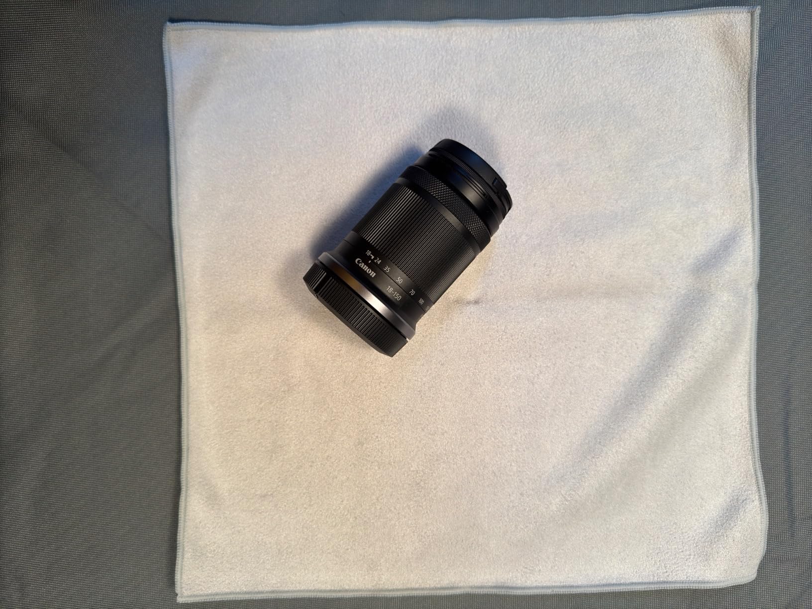 K&F CONCEPT Lens Camera Protective Wrap, Anti-scratch Lens protector, Magic Self-Adhesive Cloth Camera Wrap for Camera Lens/DSLR/Accessories 2Pack customer photo 2
