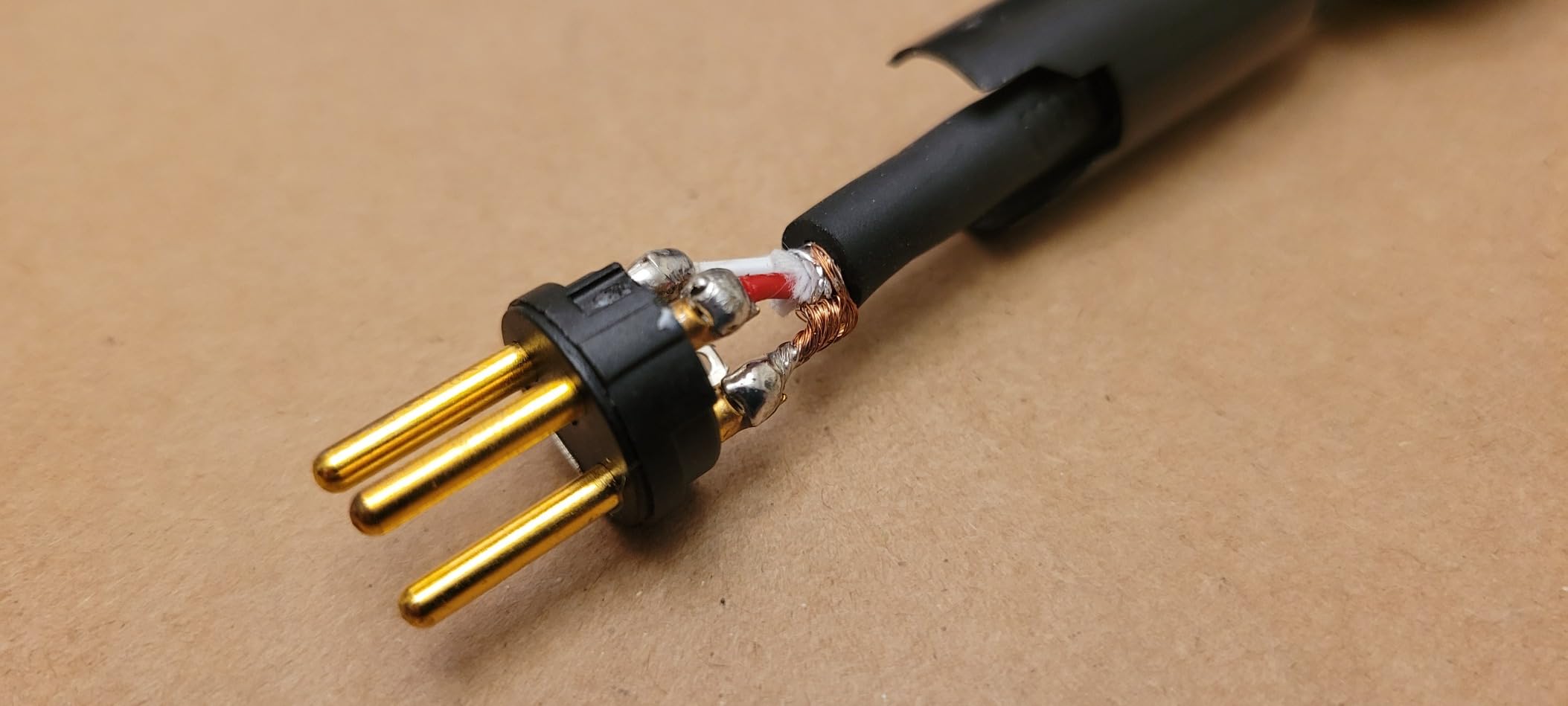 Smithok 2-Pack 3.5mm to XLR, Balanced 3.5mm 1/8 inch Female Stereo TRS Mini Jack to 3-Pin XLR Male Audio Converter Adapter Cable - 1feet(30cm) customer photo 2